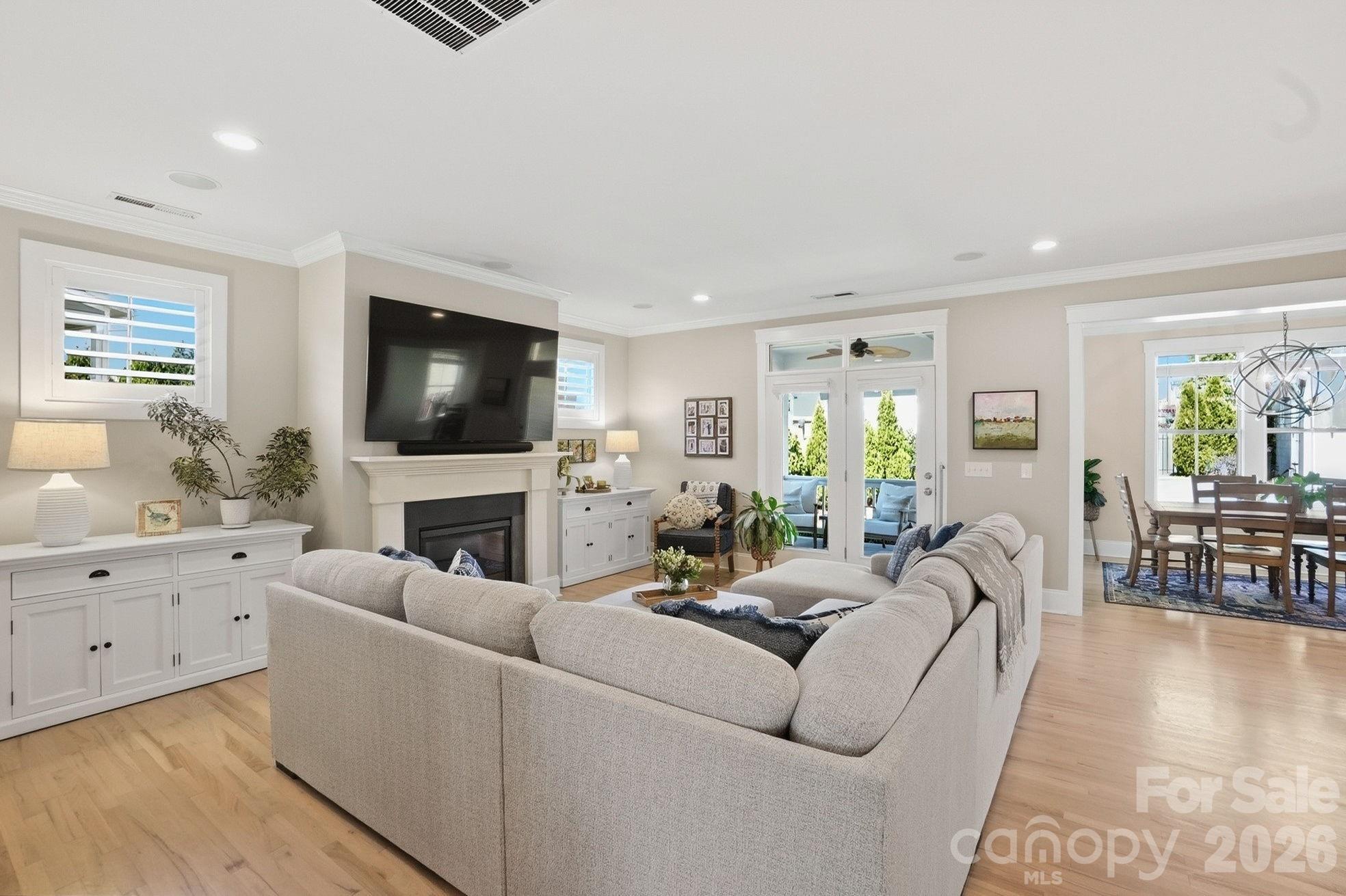 783 Waterscape Court Property Photo 13