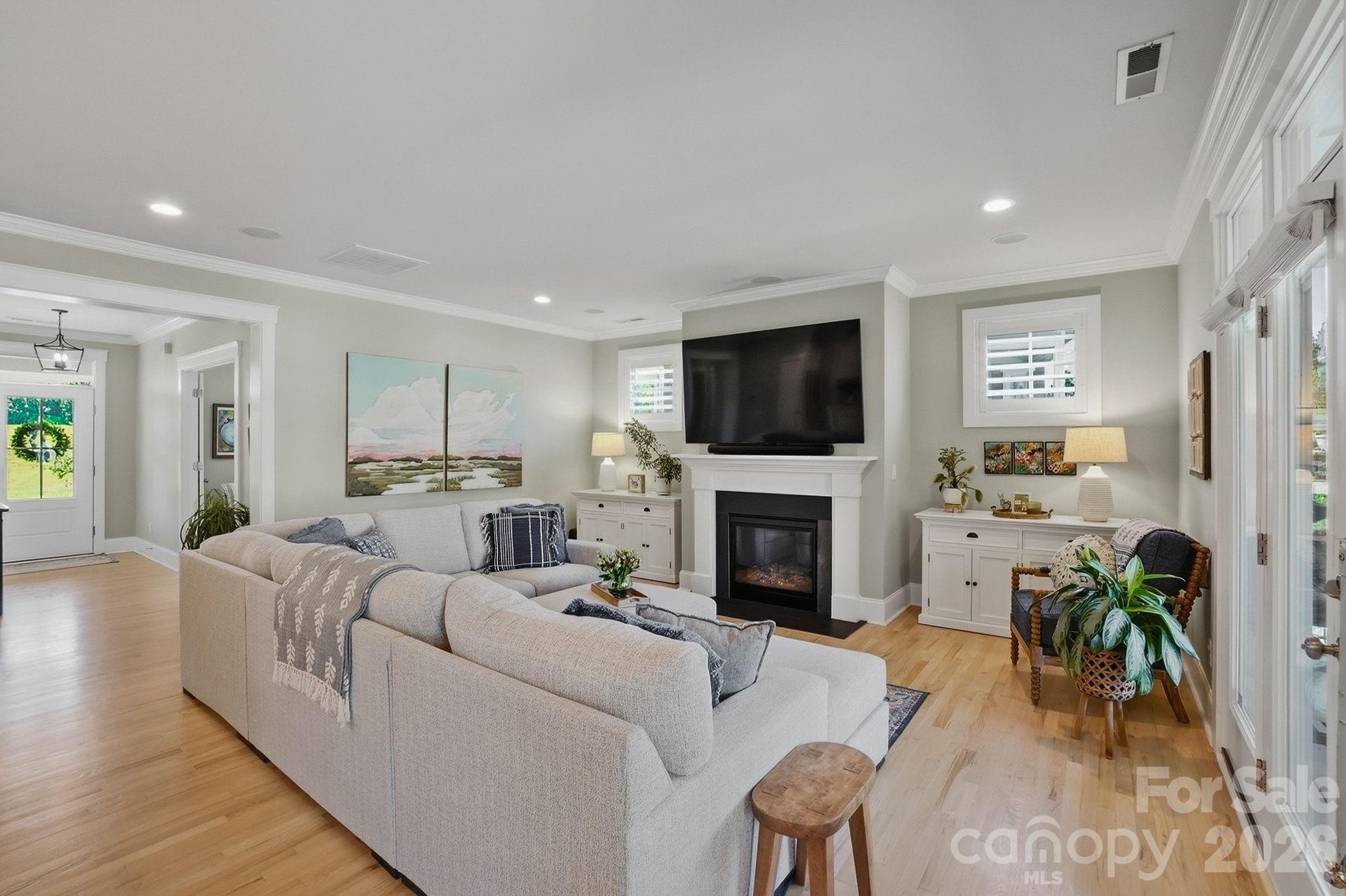 783 Waterscape Court Property Photo 14