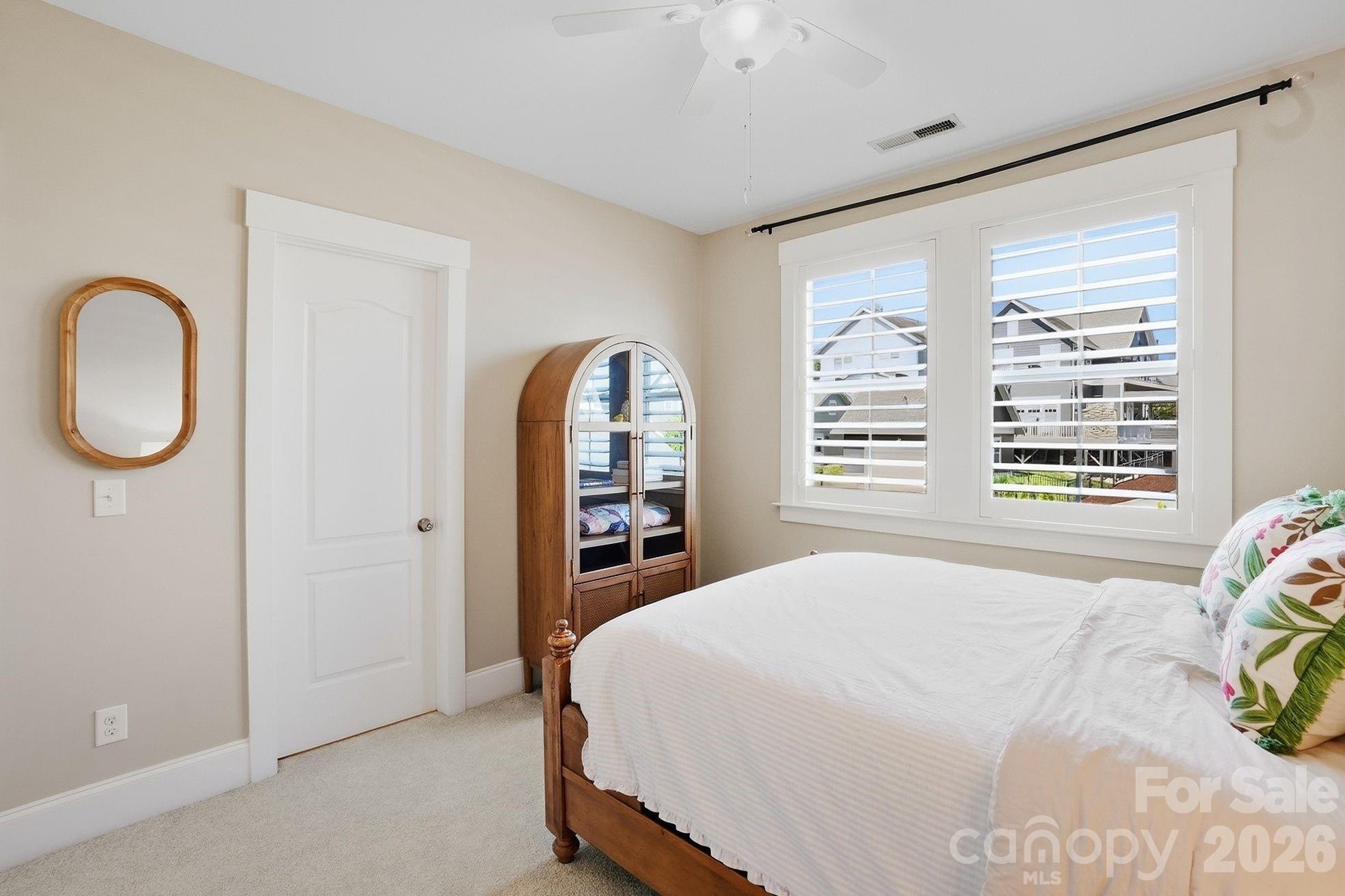 783 Waterscape Court Property Photo 23