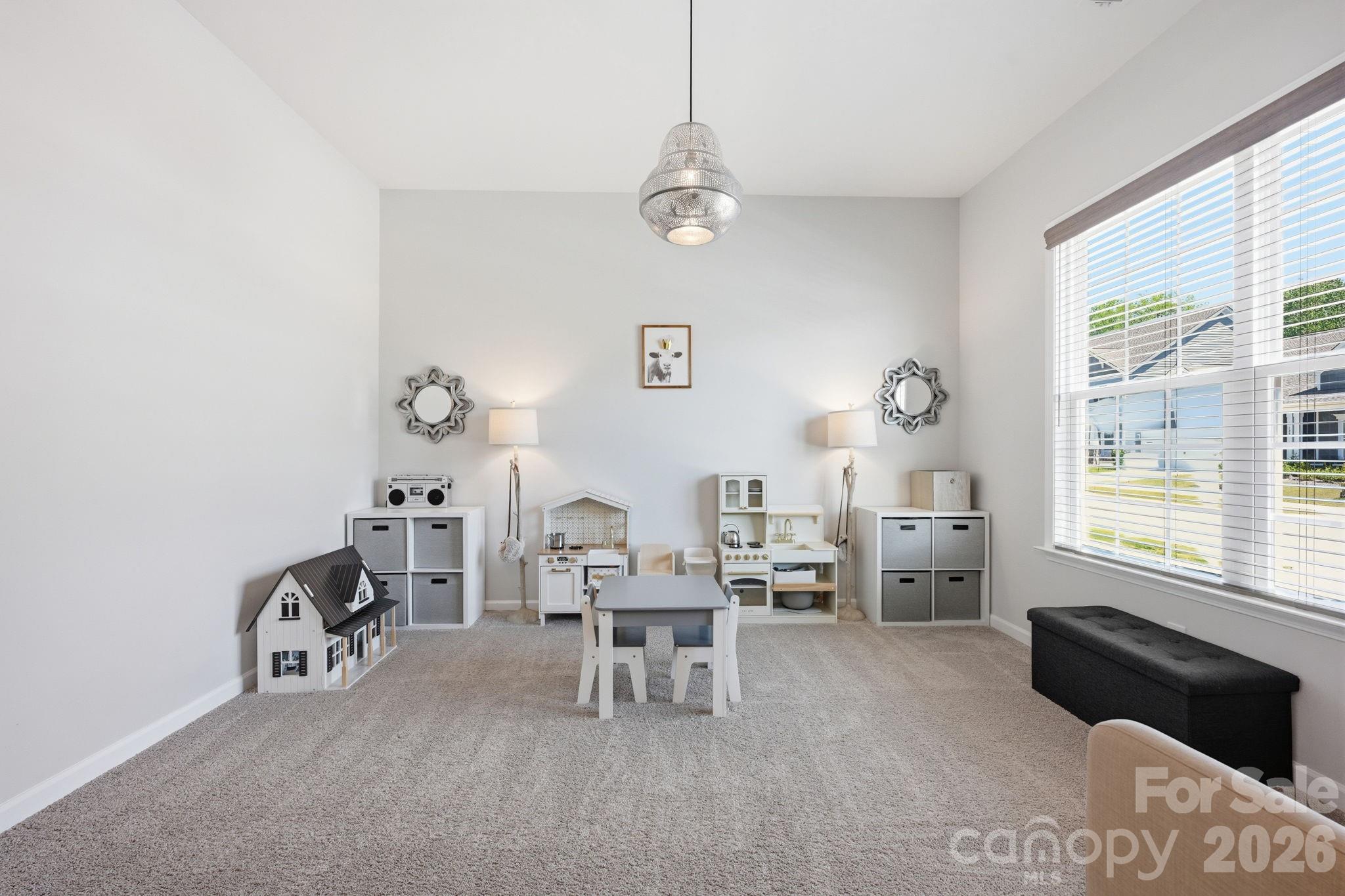134 Winterberry Street Property Photo 6