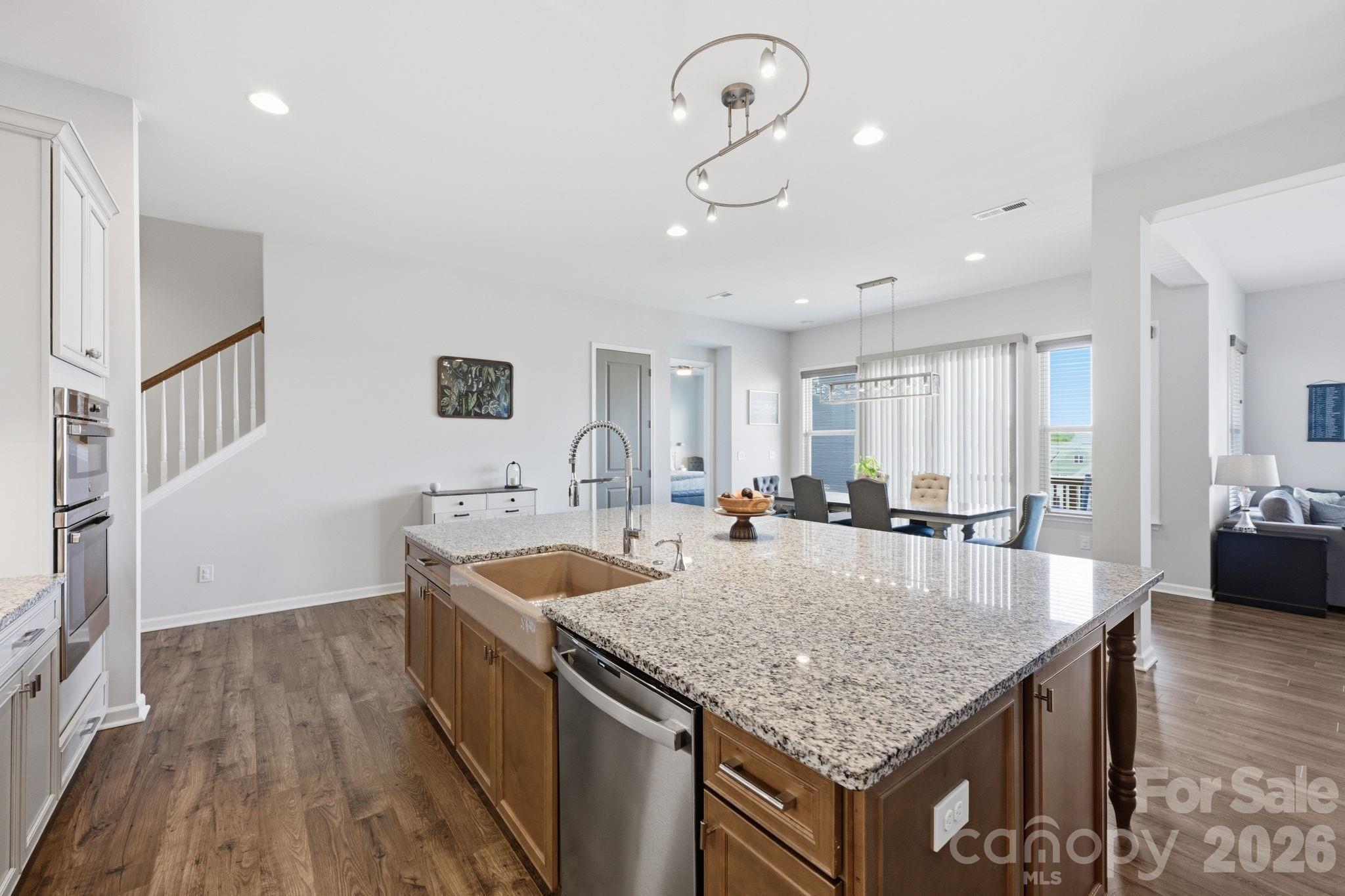 134 Winterberry Street Property Photo 12