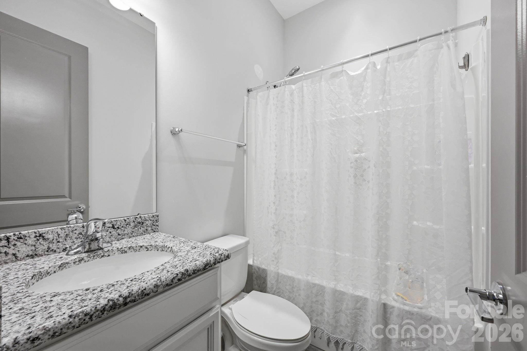 134 Winterberry Street Property Photo 23