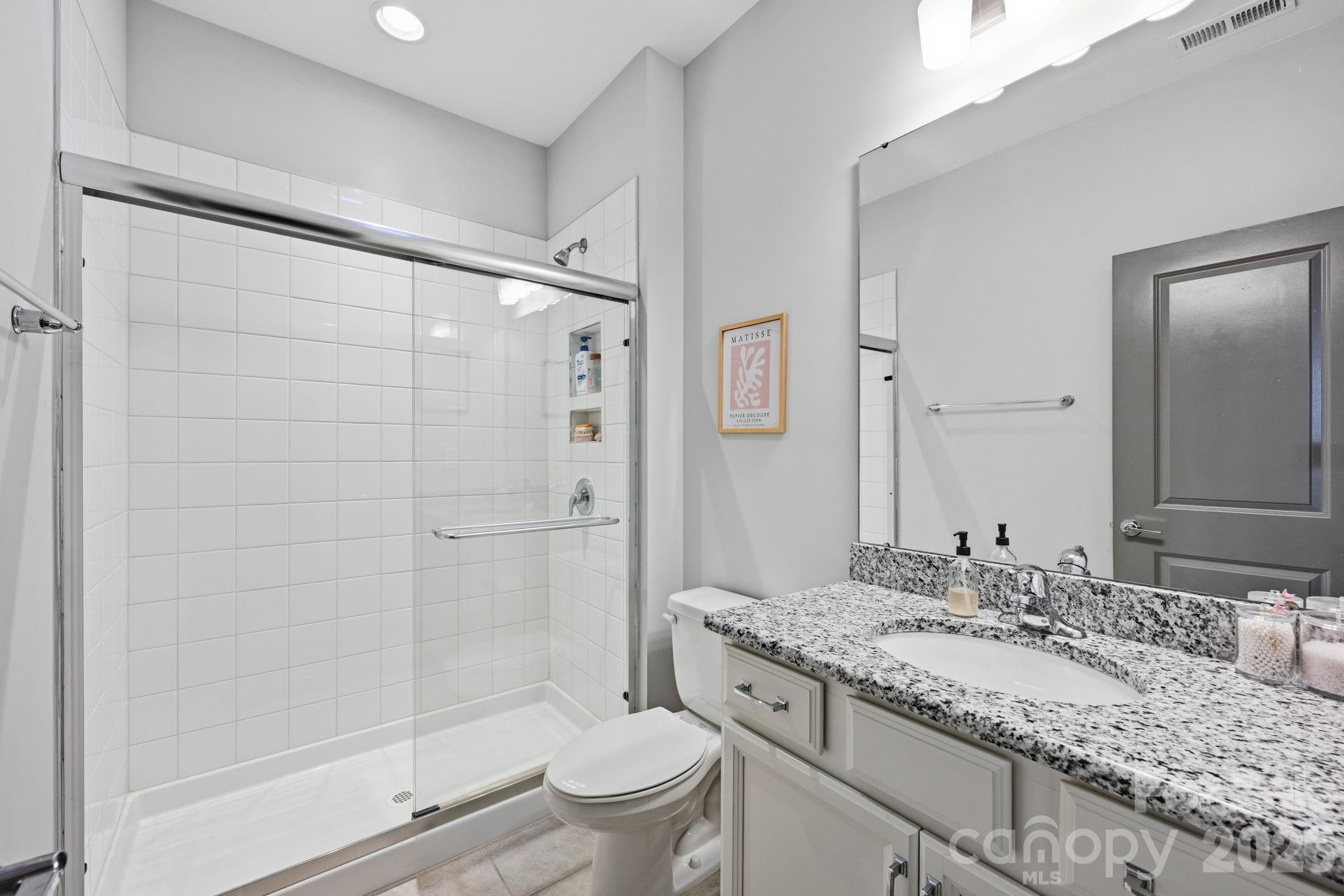 134 Winterberry Street Property Photo 32