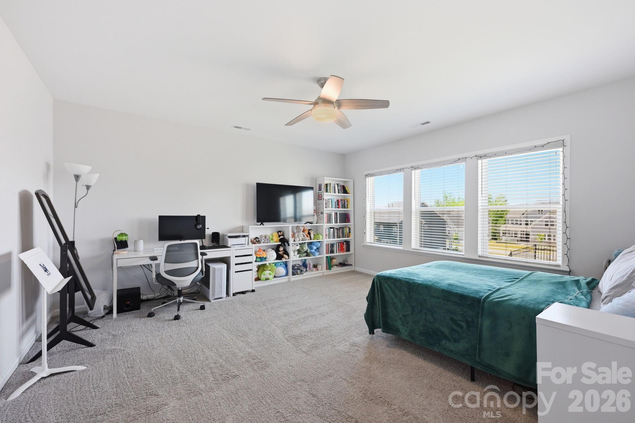 134 Winterberry Street Property Photo 39