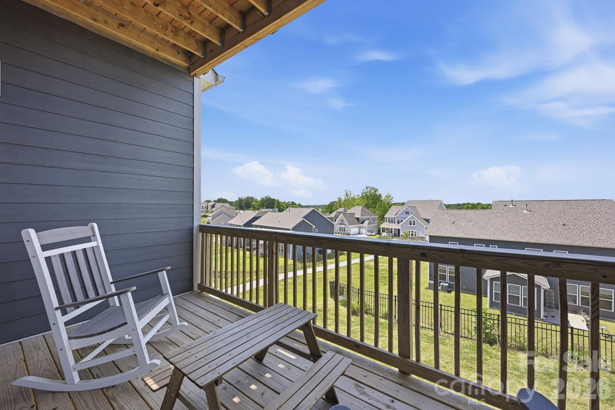 134 Winterberry Street Property Photo 43