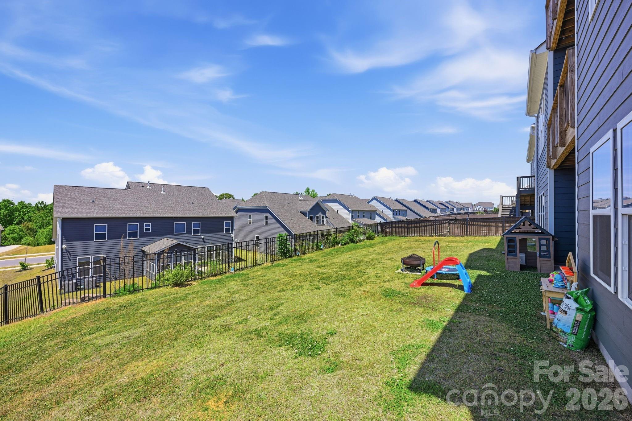 134 Winterberry Street Property Photo 47