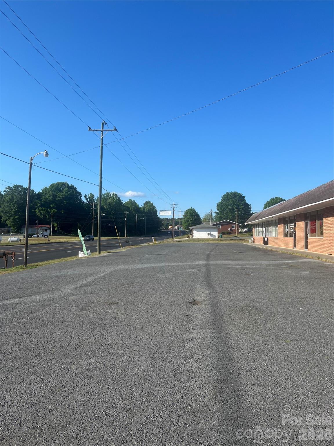 1614 Us 52 Highway Property Photo 6