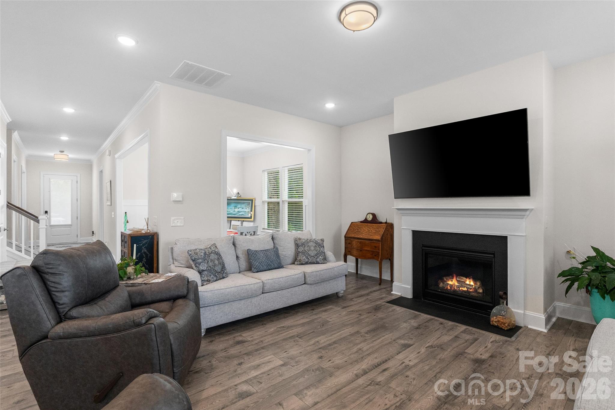 310 Triple Ponds Court Property Photo 12