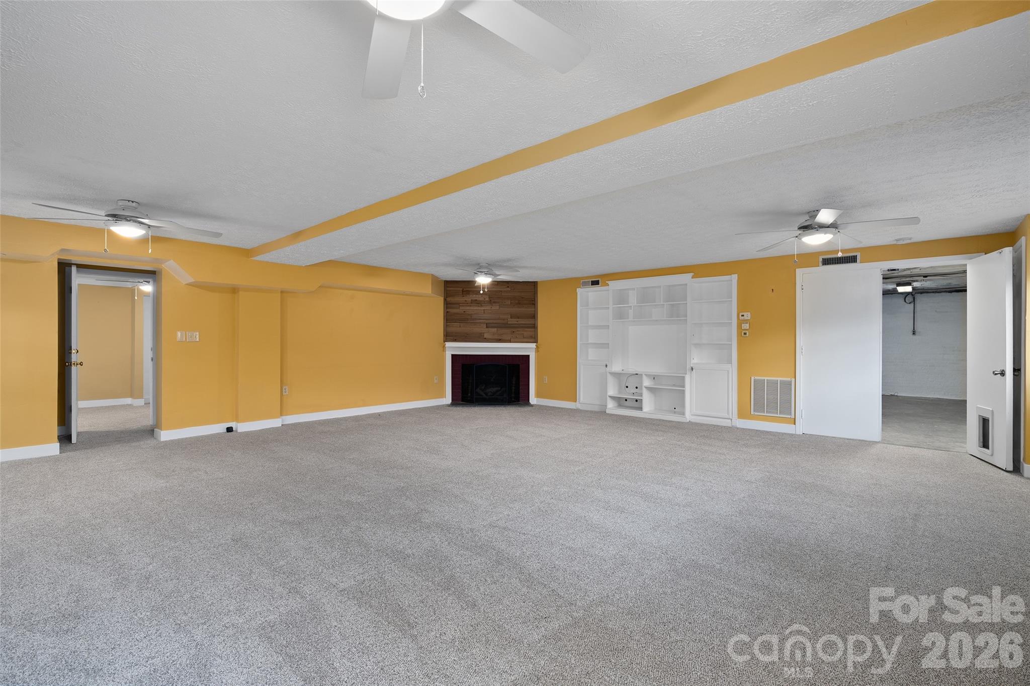 142 Country Club Drive Property Photo 29
