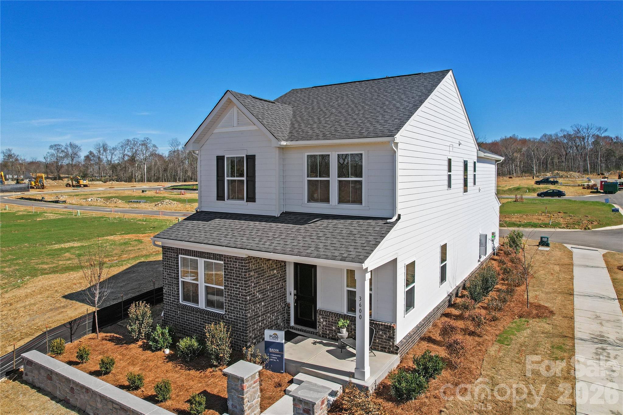 2208 Waterfall Way Property Photo 1