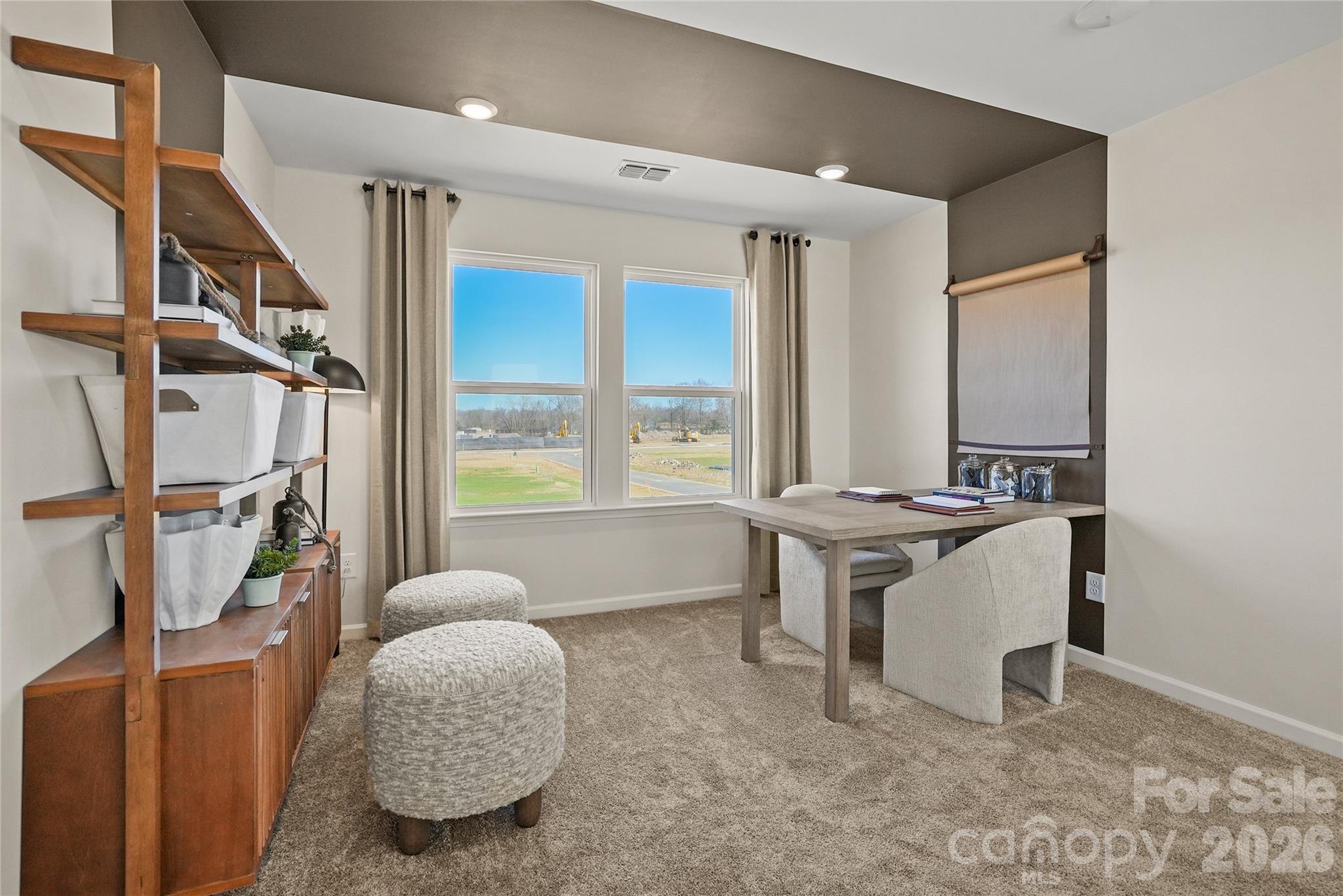 2208 Waterfall Way Property Photo 11