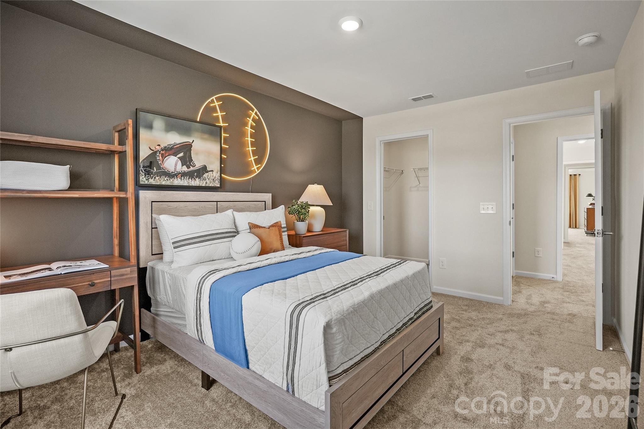 2208 Waterfall Way Property Photo 12