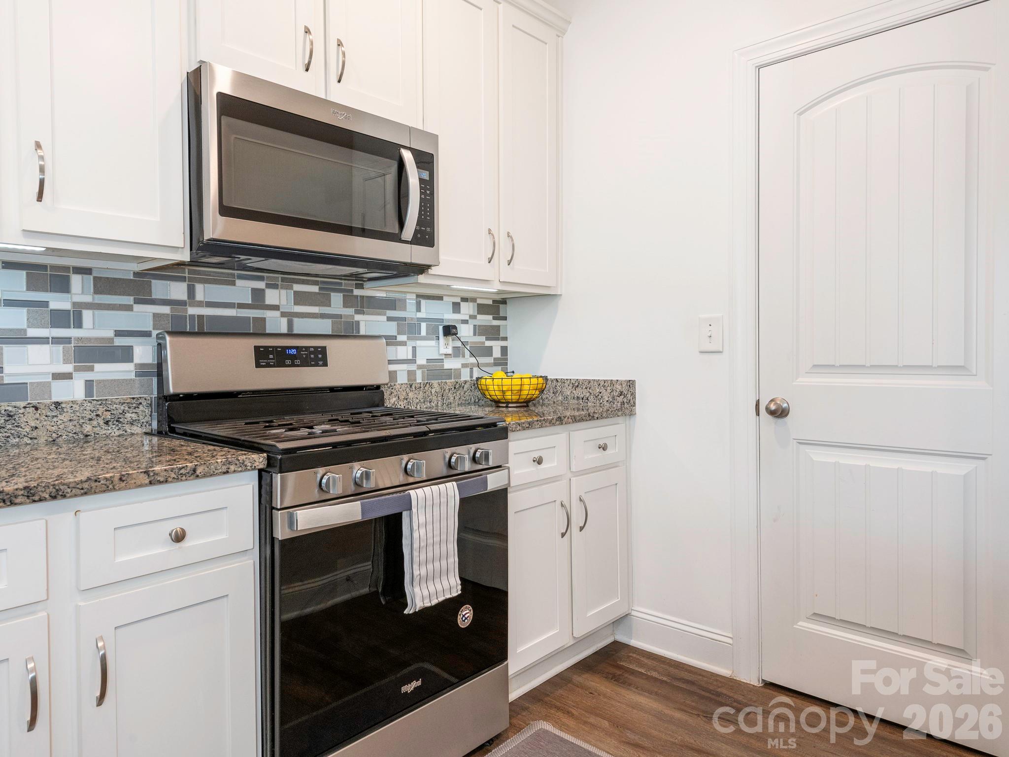 2160 Moselle Drive Property Photo 19