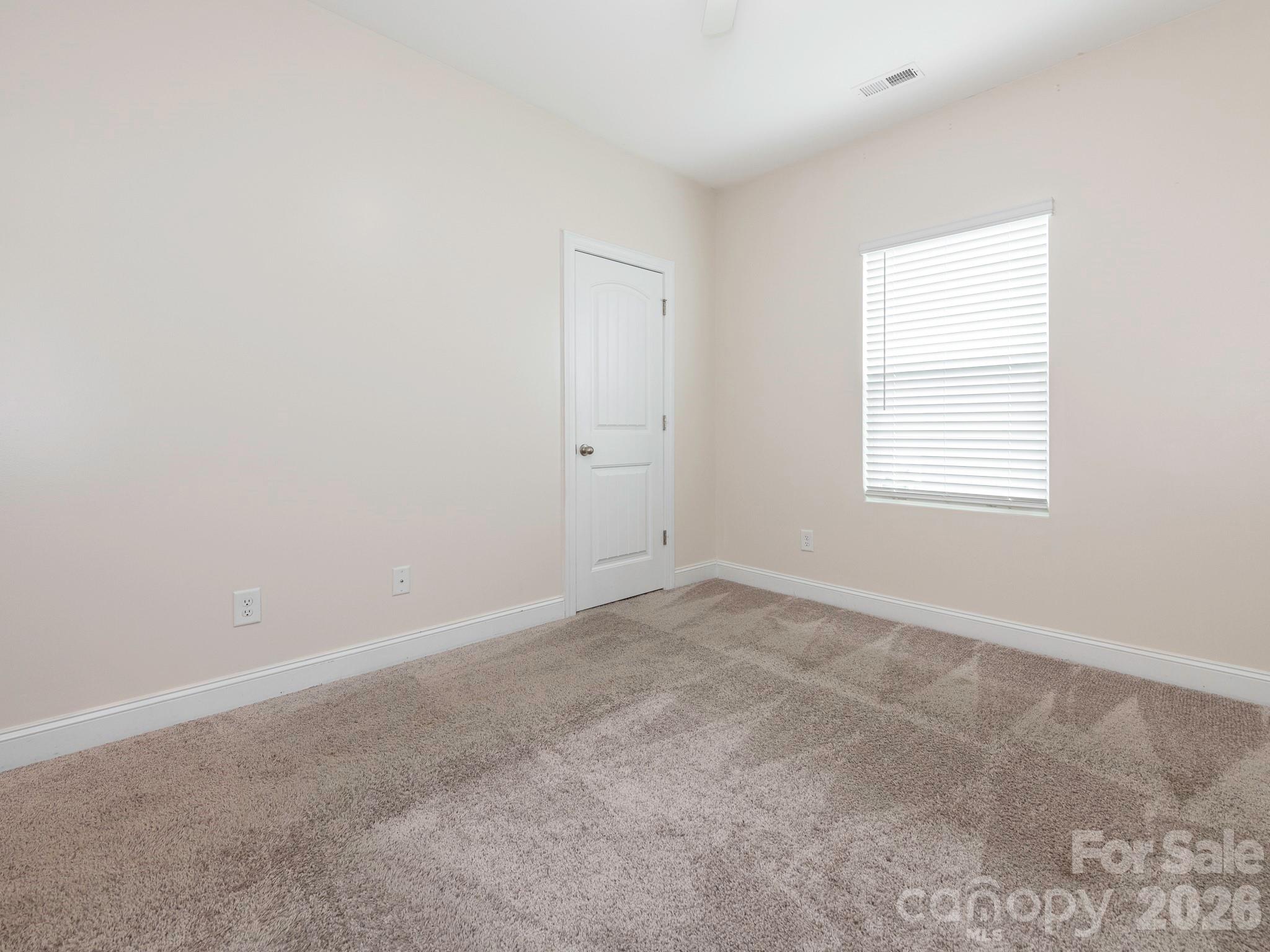 2160 Moselle Drive Property Photo 33