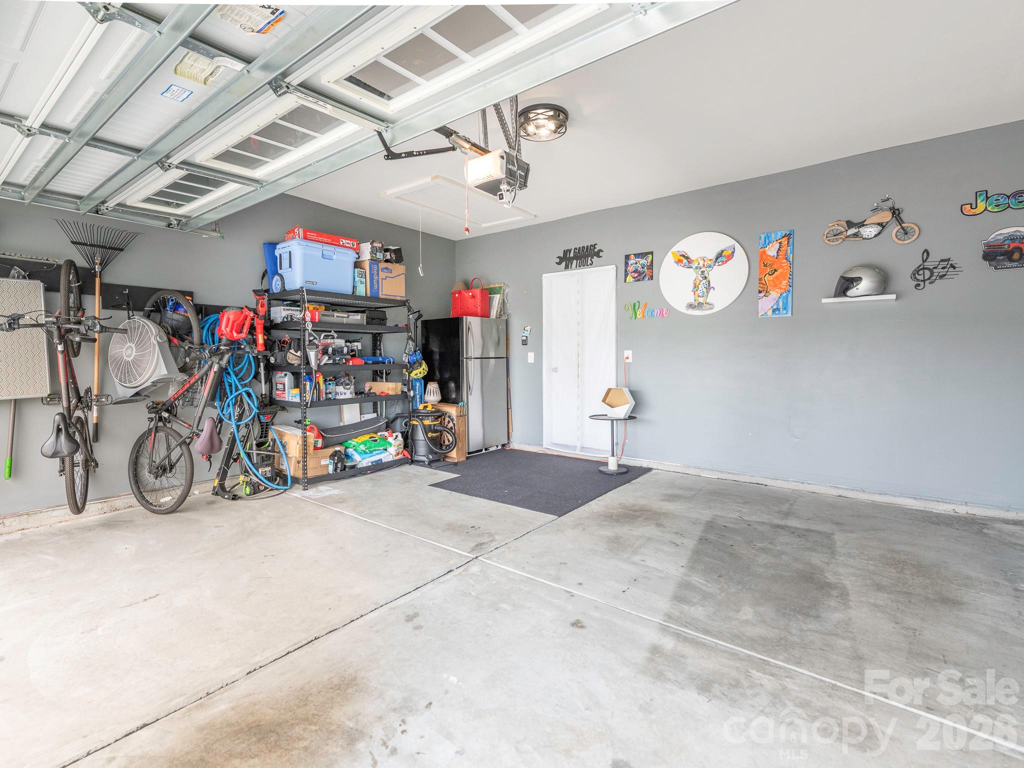 2160 Moselle Drive Property Photo 38