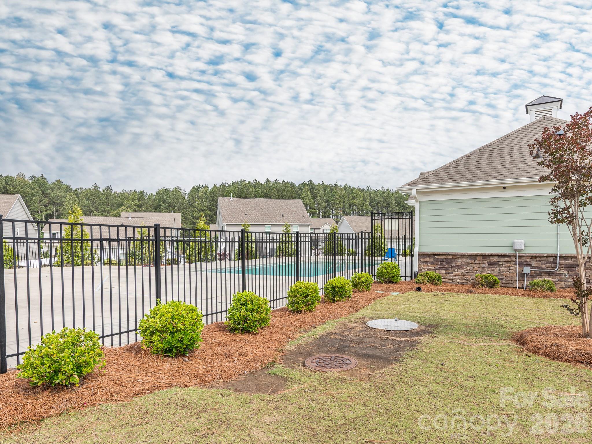 2160 Moselle Drive Property Photo 43