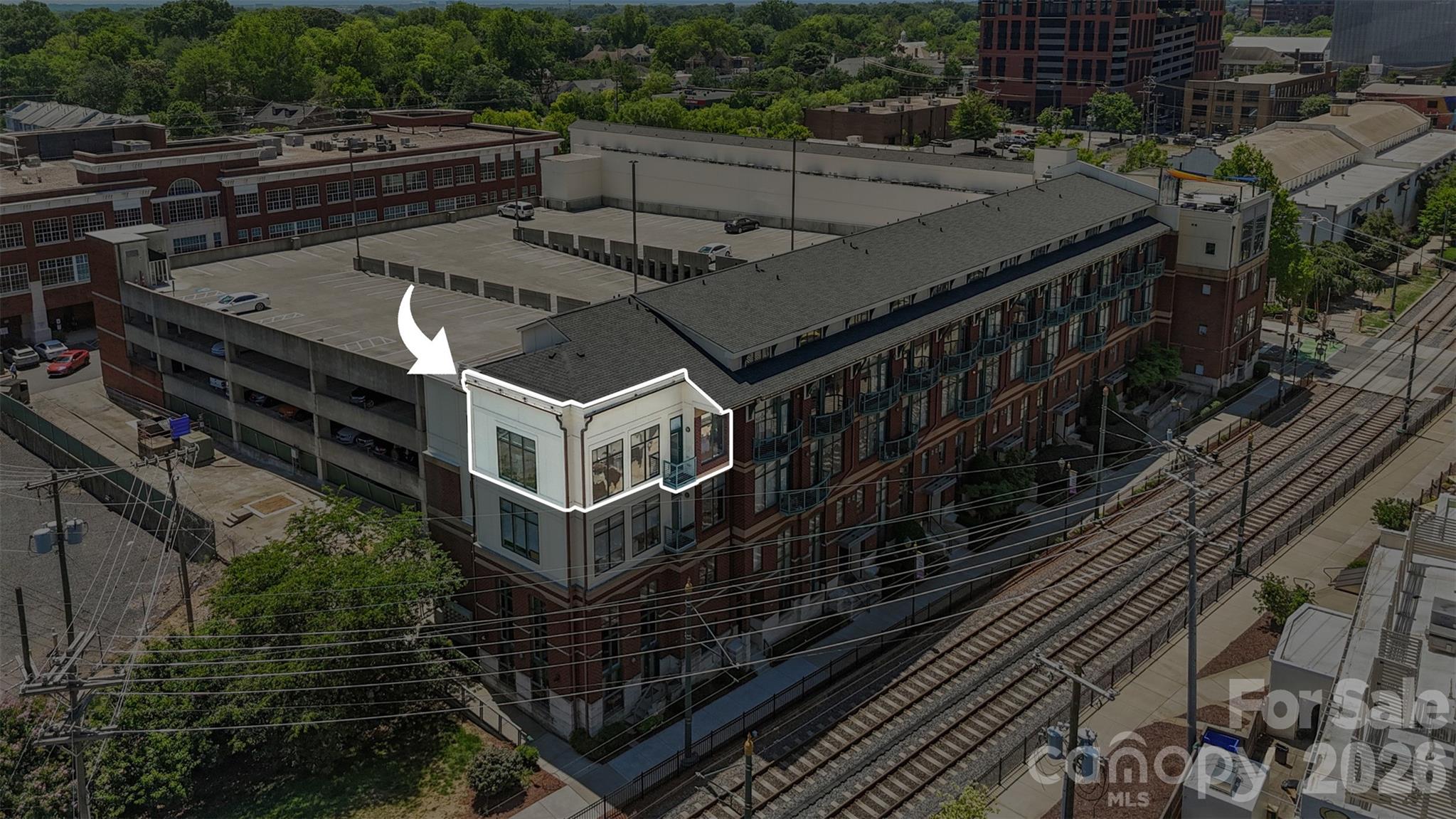 115 E Park Avenue #401 Property Photo 3