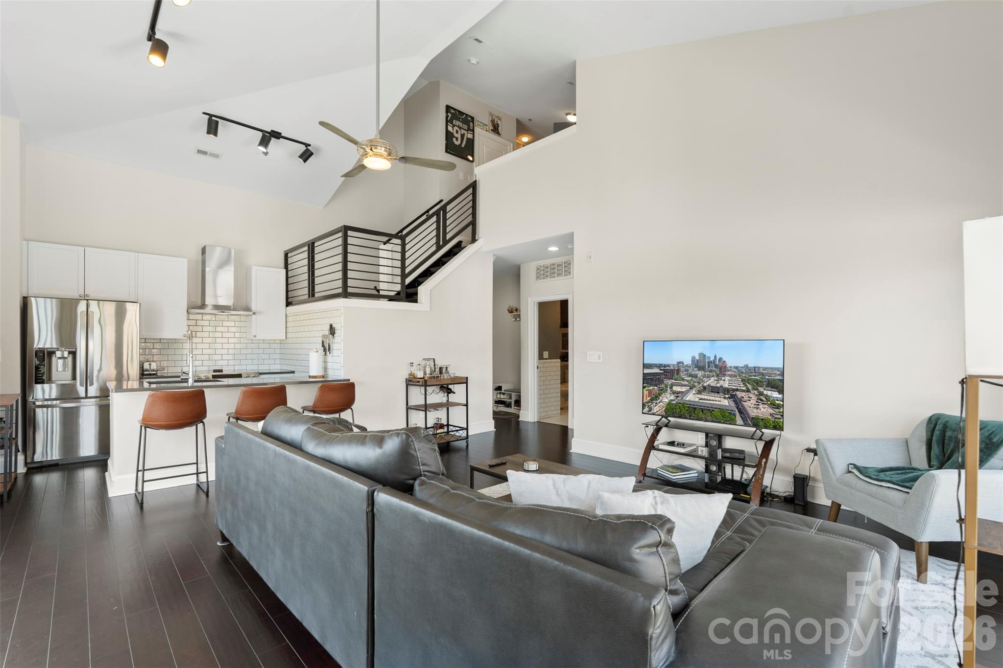 115 E Park Avenue #401 Property Photo 10