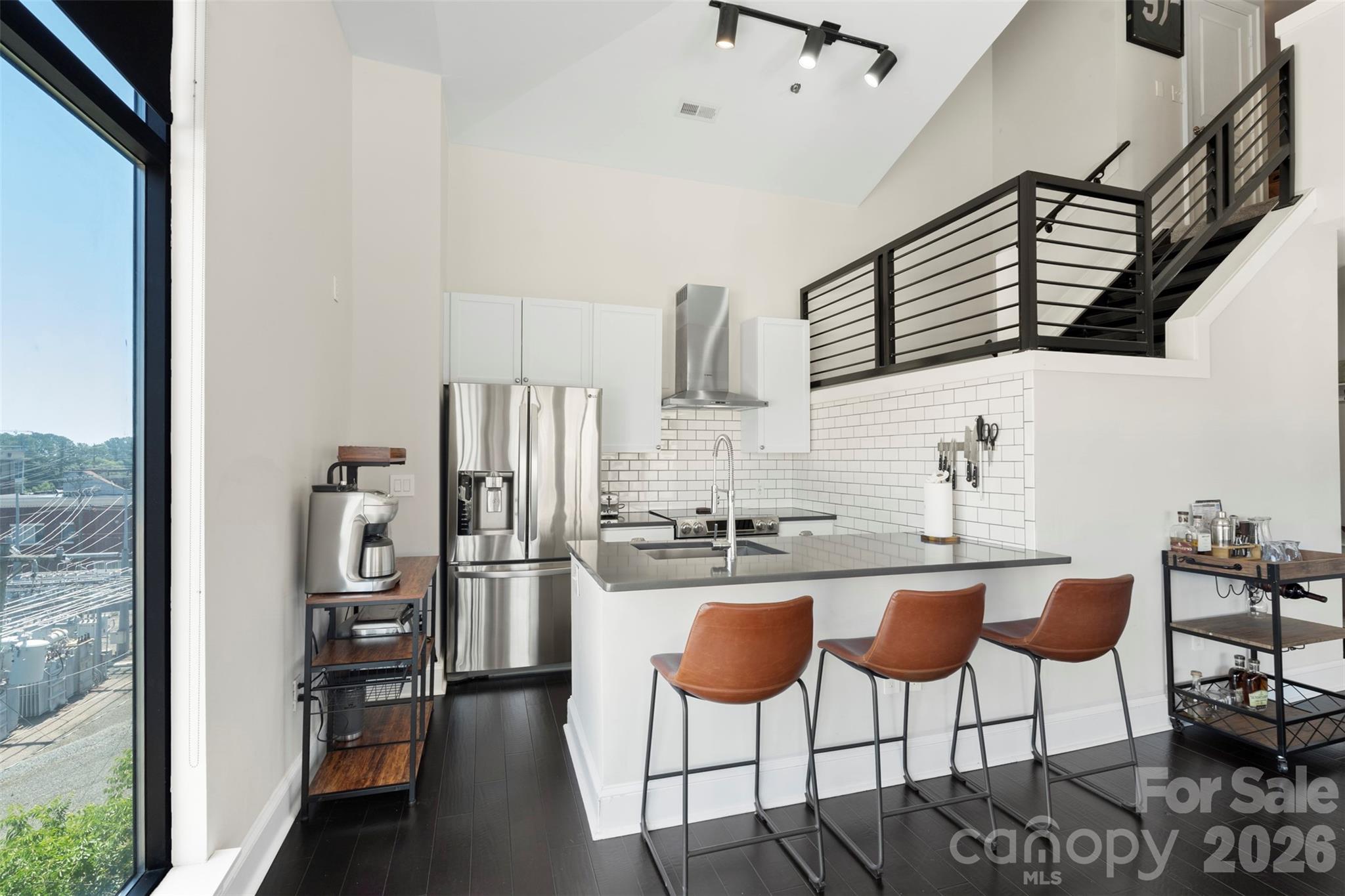 115 E Park Avenue #401 Property Photo 13