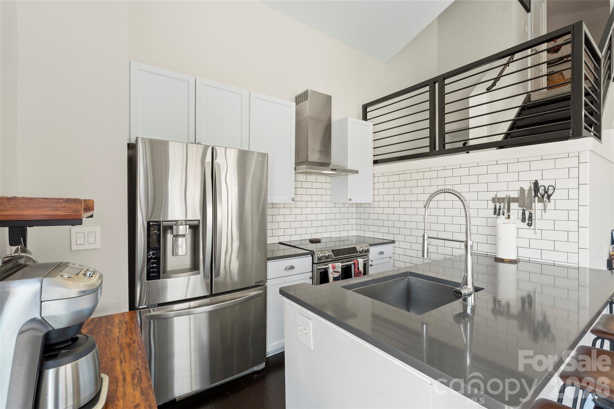 115 E Park Avenue #401 Property Photo 15