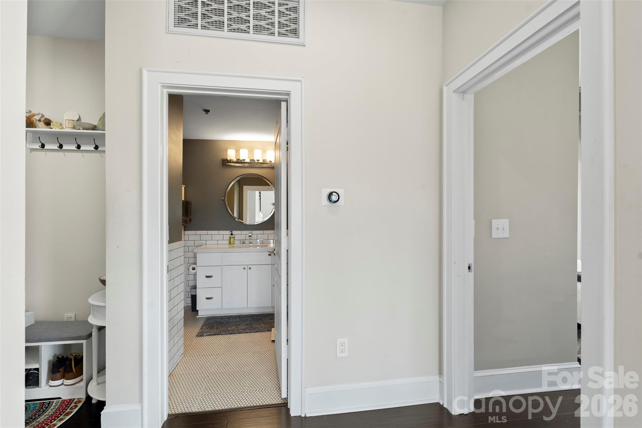 115 E Park Avenue #401 Property Photo 18