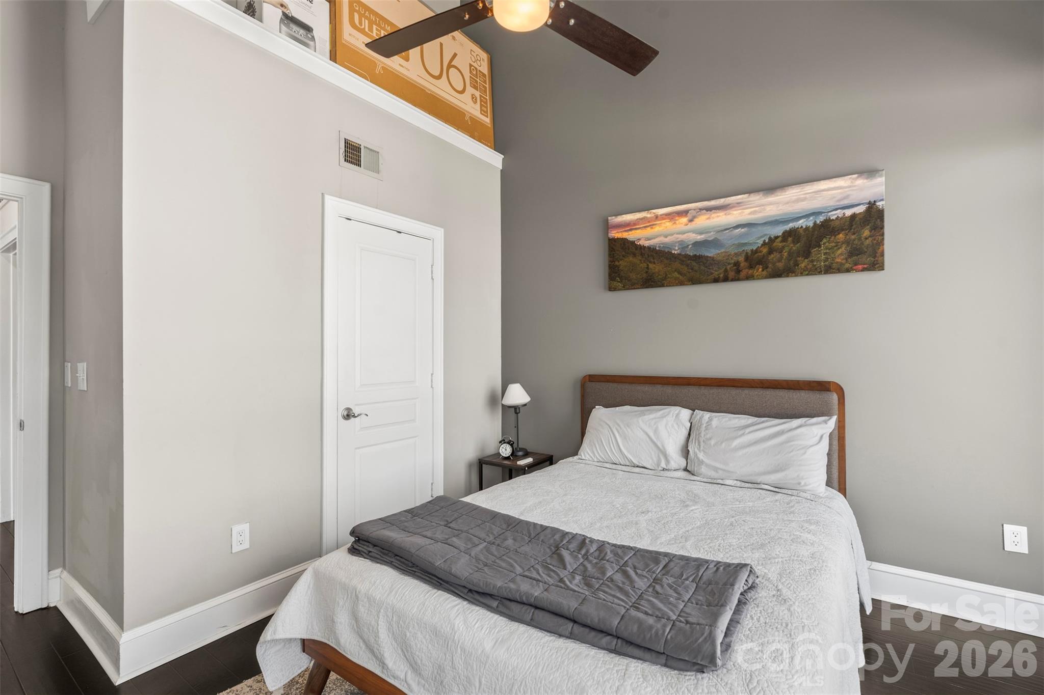 115 E Park Avenue #401 Property Photo 20
