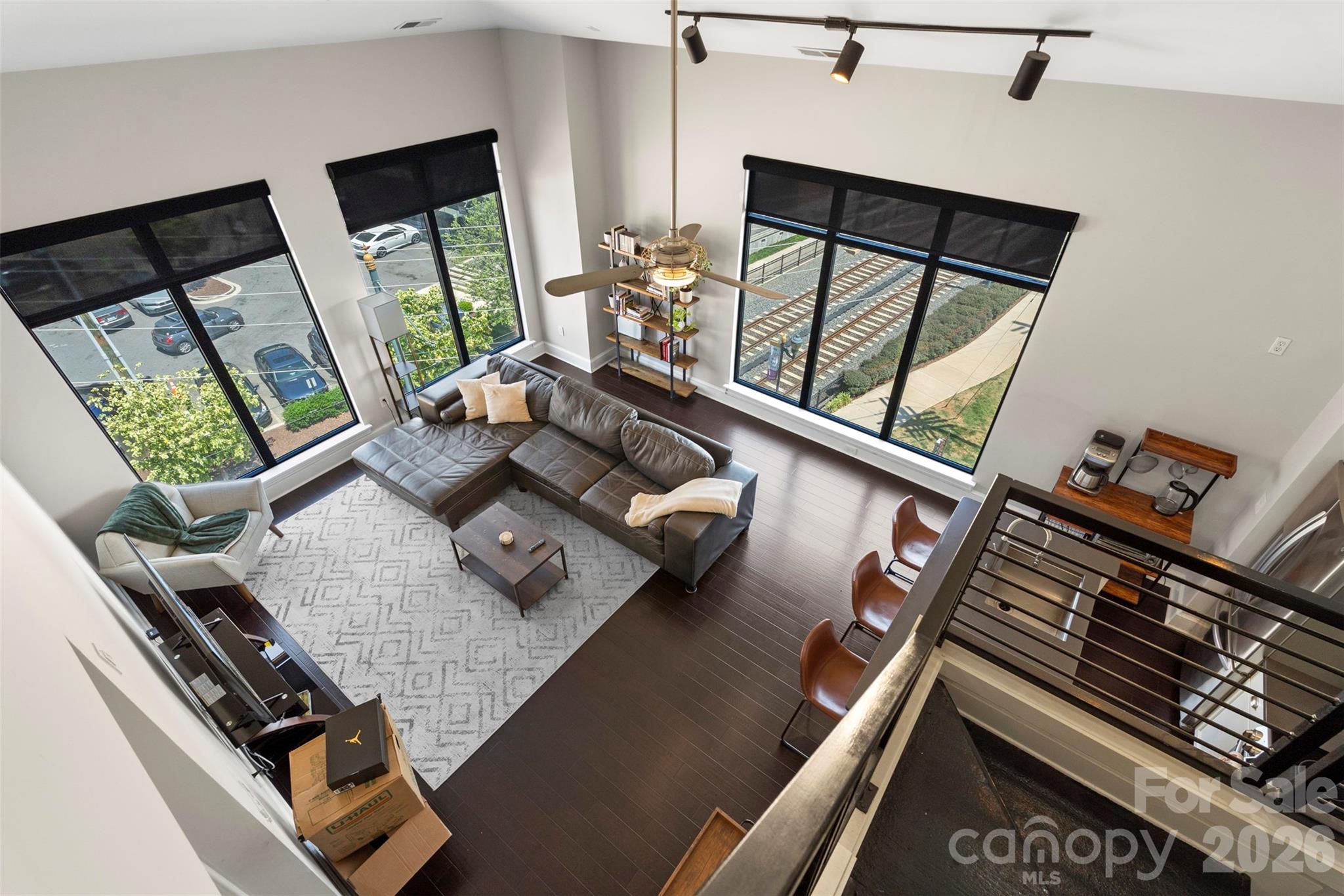 115 E Park Avenue #401 Property Photo 30
