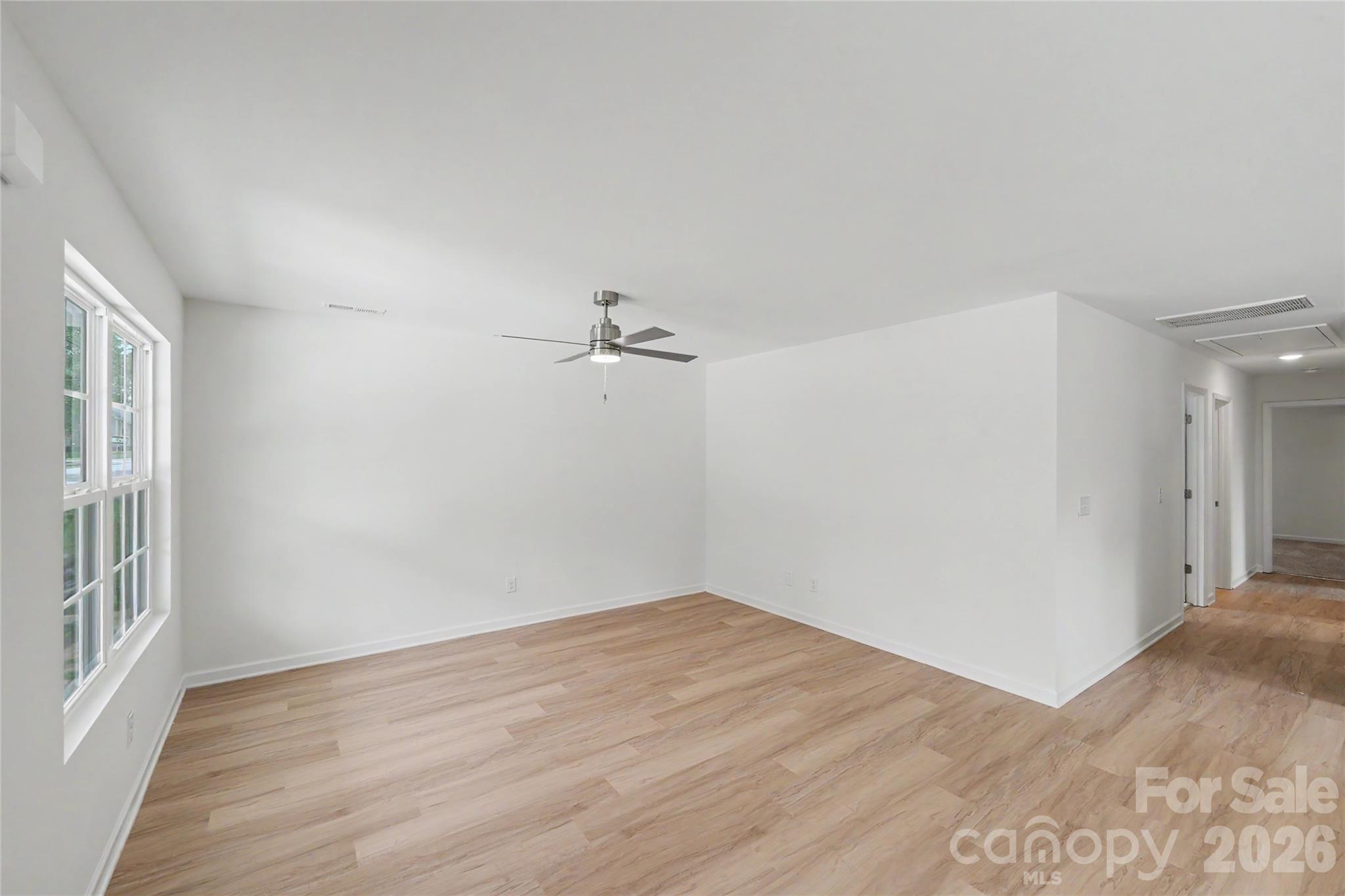 305 Hagins Street Property Photo 11