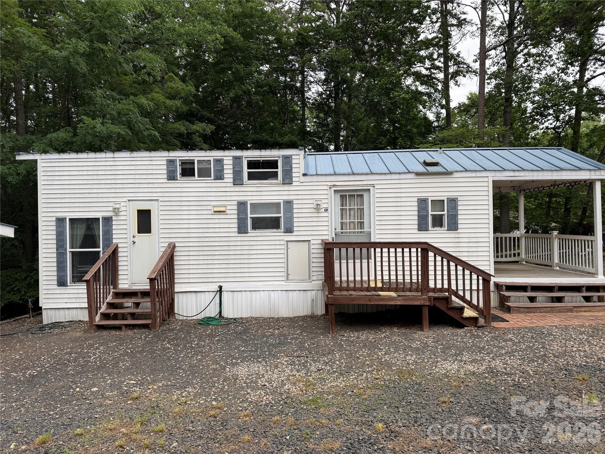 144 Larboard Trail B11 Property Photo 3