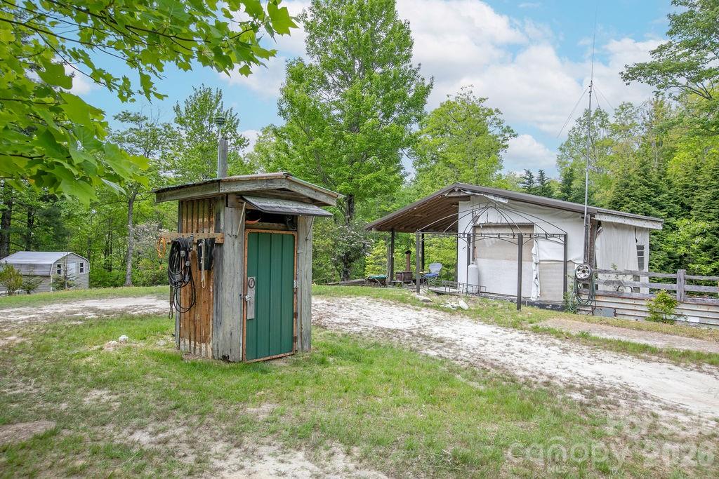 111 Wild Hog Creek Road Property Photo 41