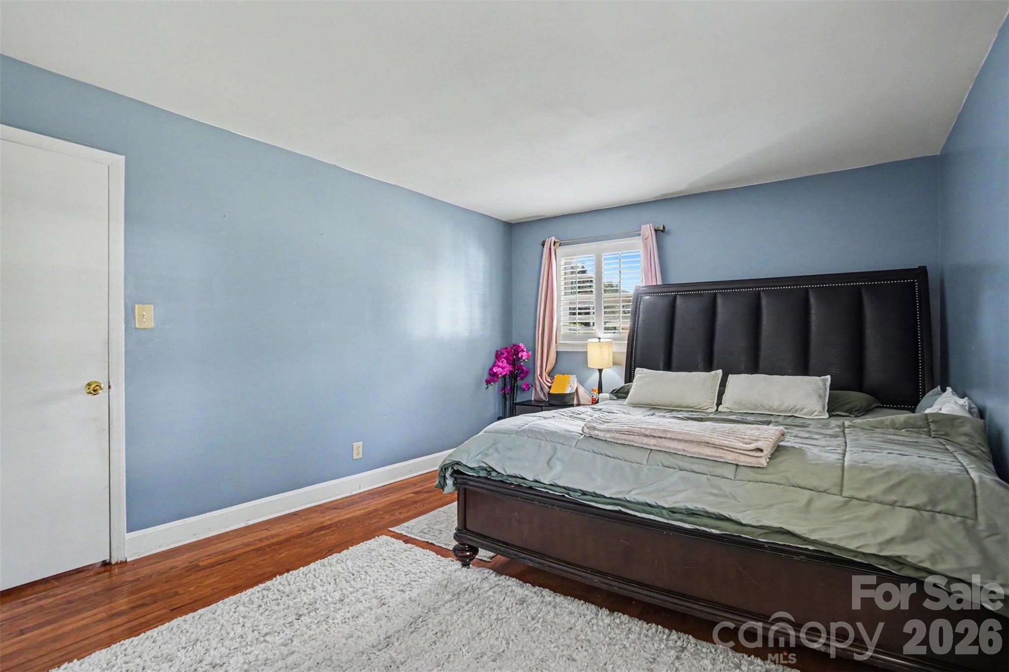 6300 Idlebrook Drive Property Photo 17