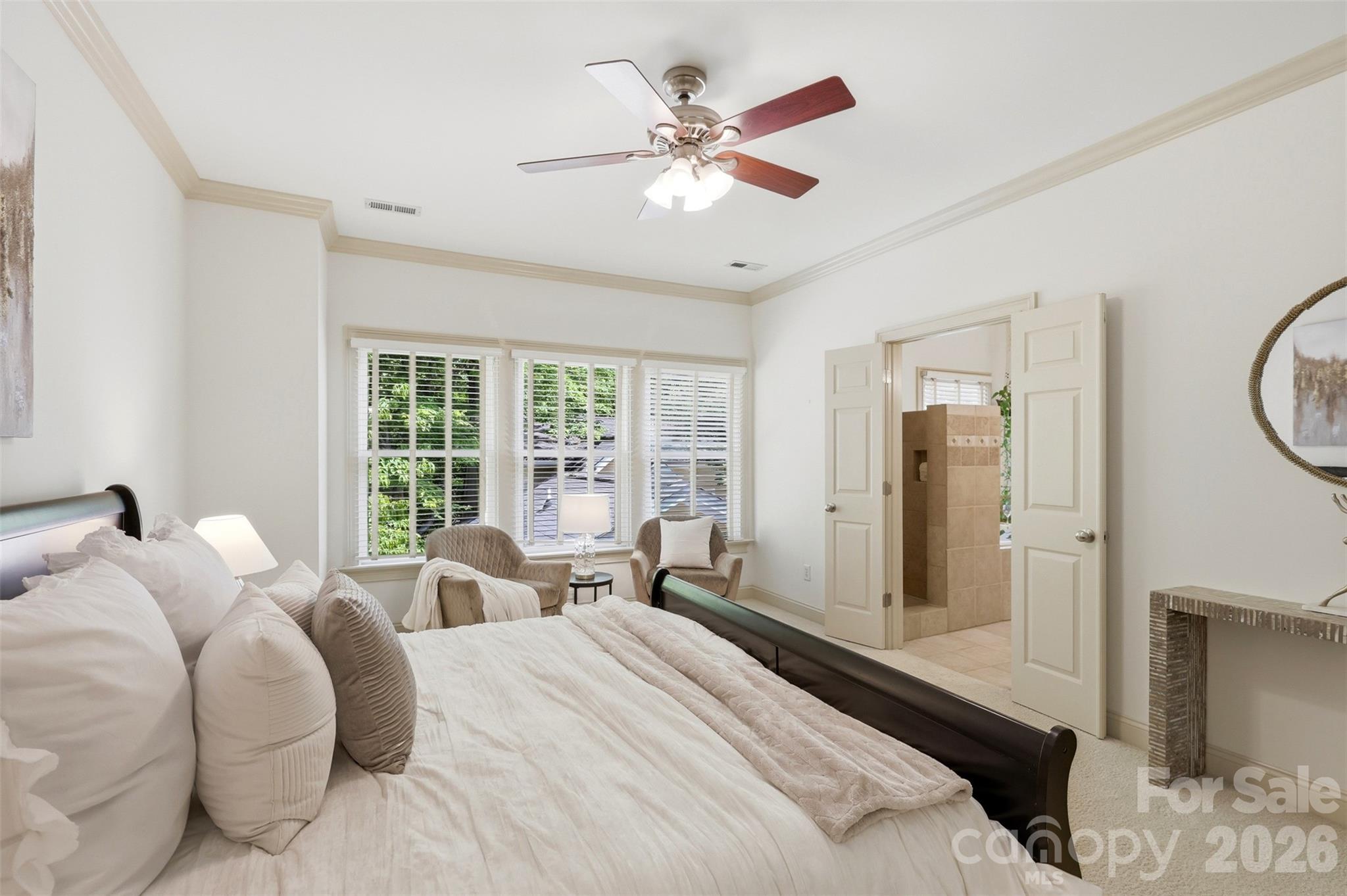 739 Julia Street Property Photo 20
