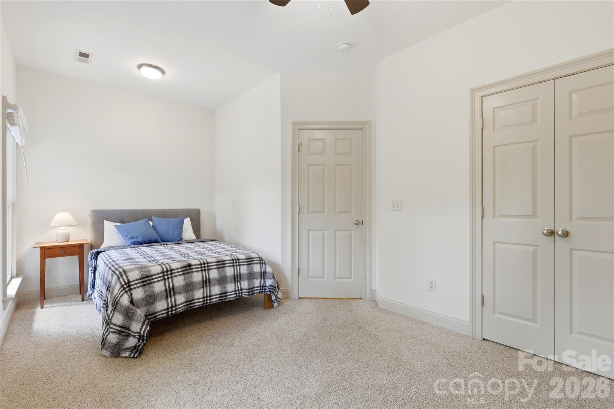 739 Julia Street Property Photo 27