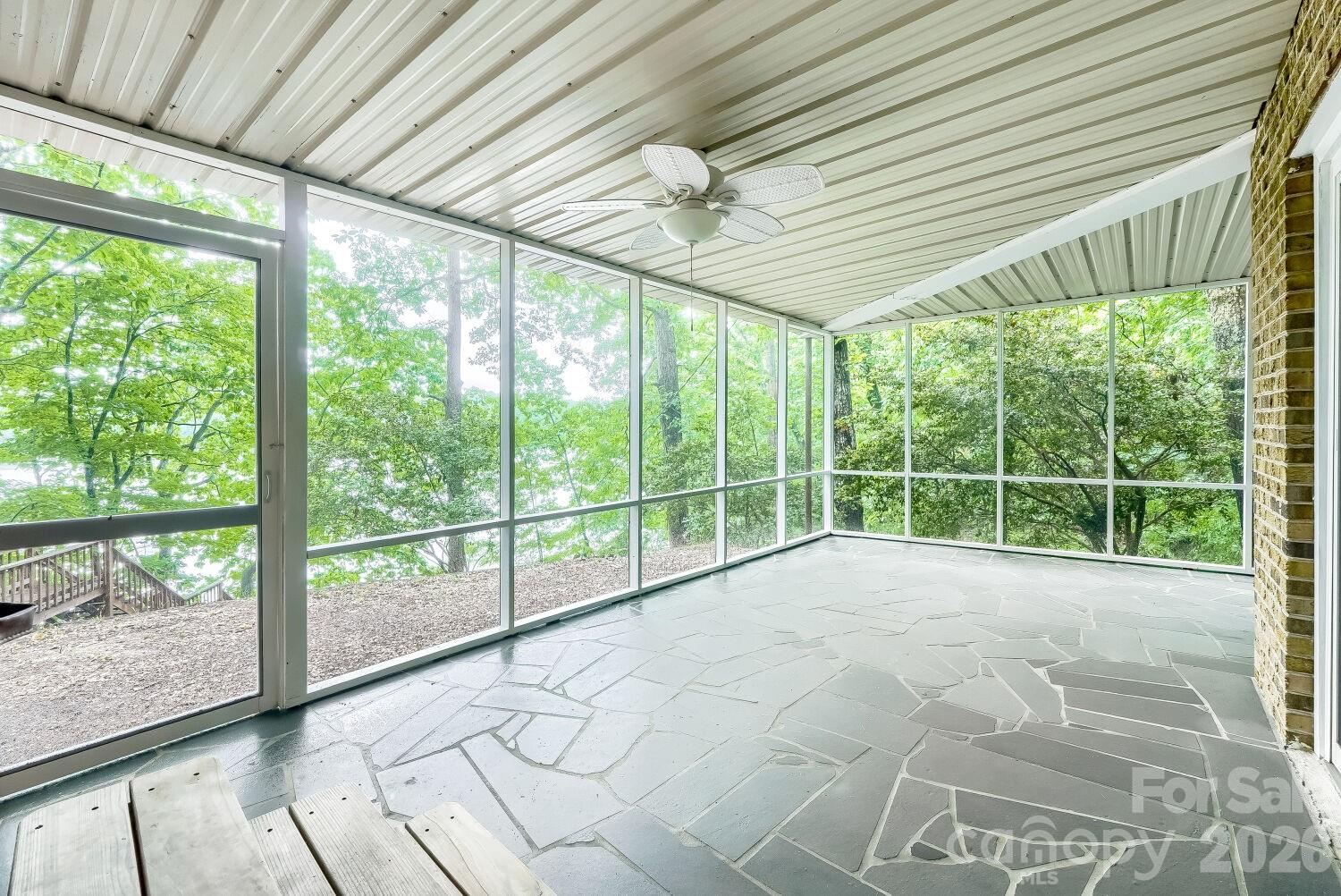 42640 Moonshine Drive Property Photo 25