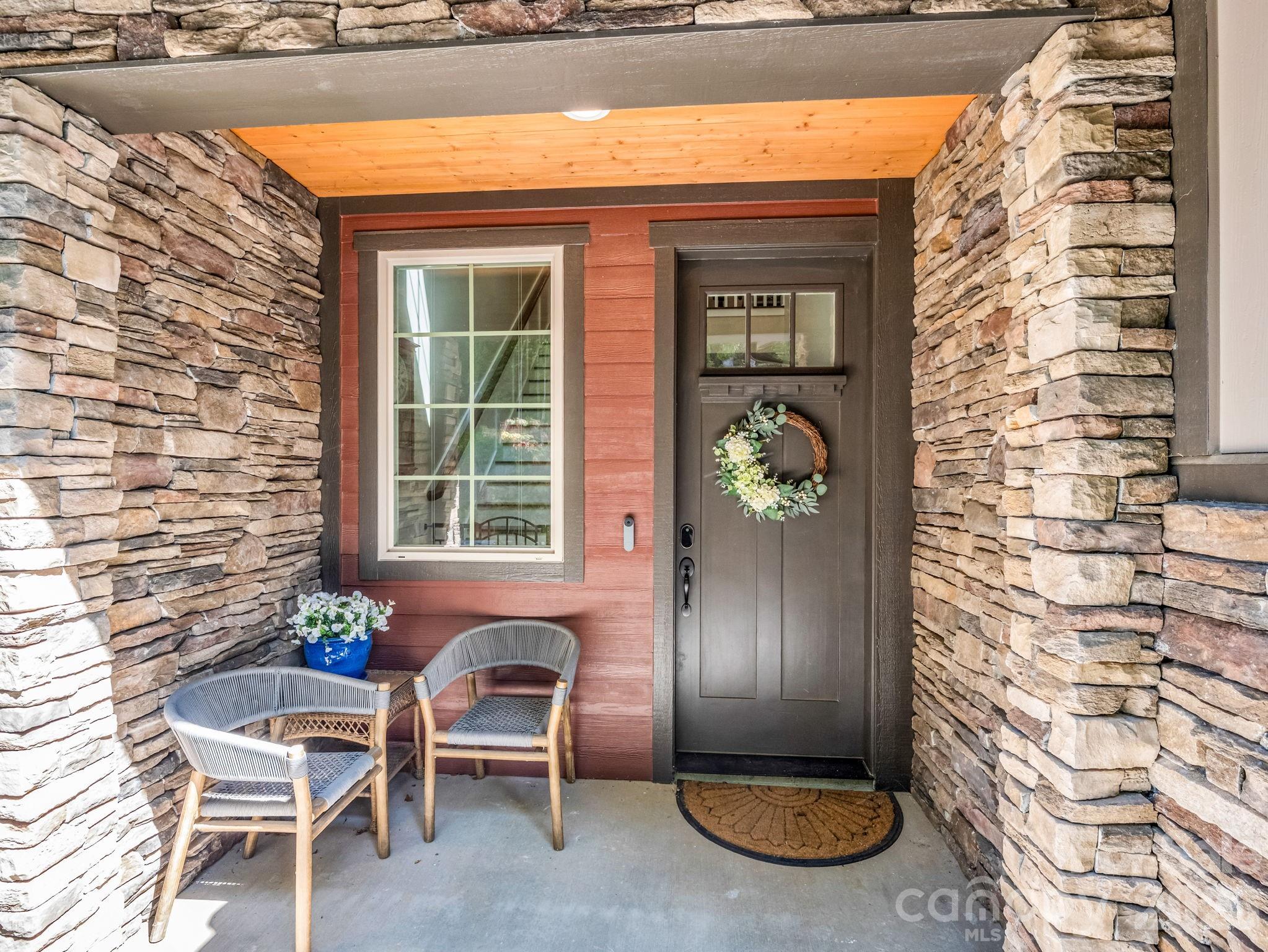 564 Sweet Birch Park Lane Property Photo 6