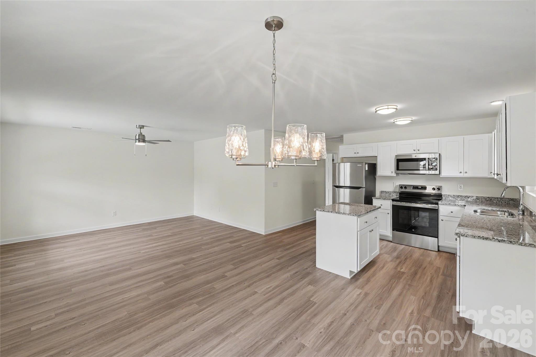 821 Carolina Avenue Property Photo 12