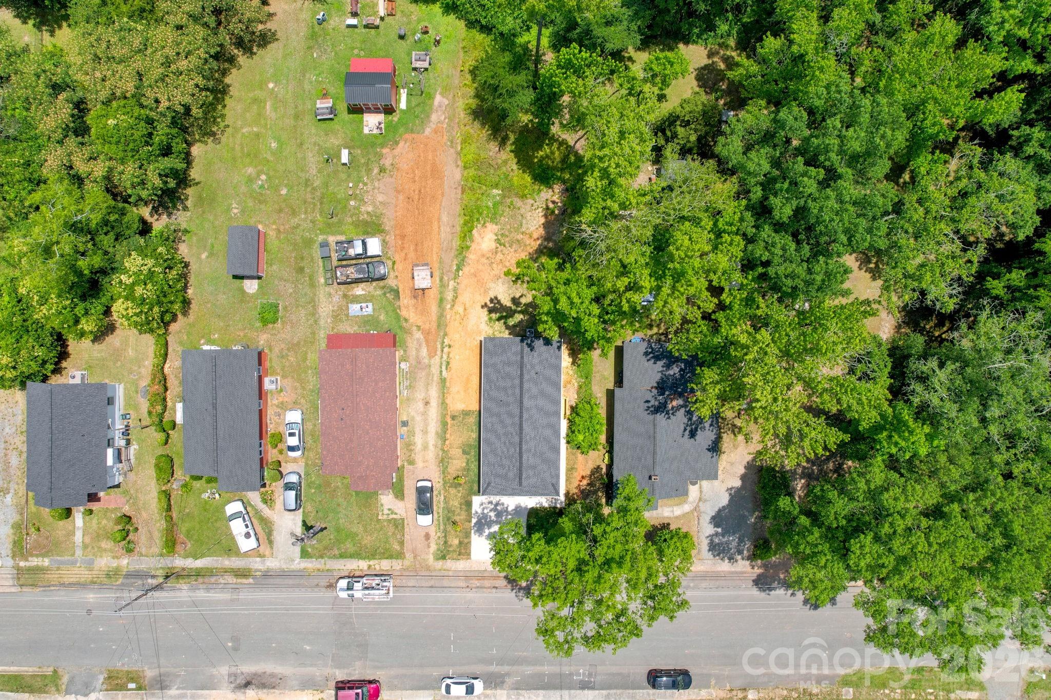 821 Carolina Avenue Property Photo 32