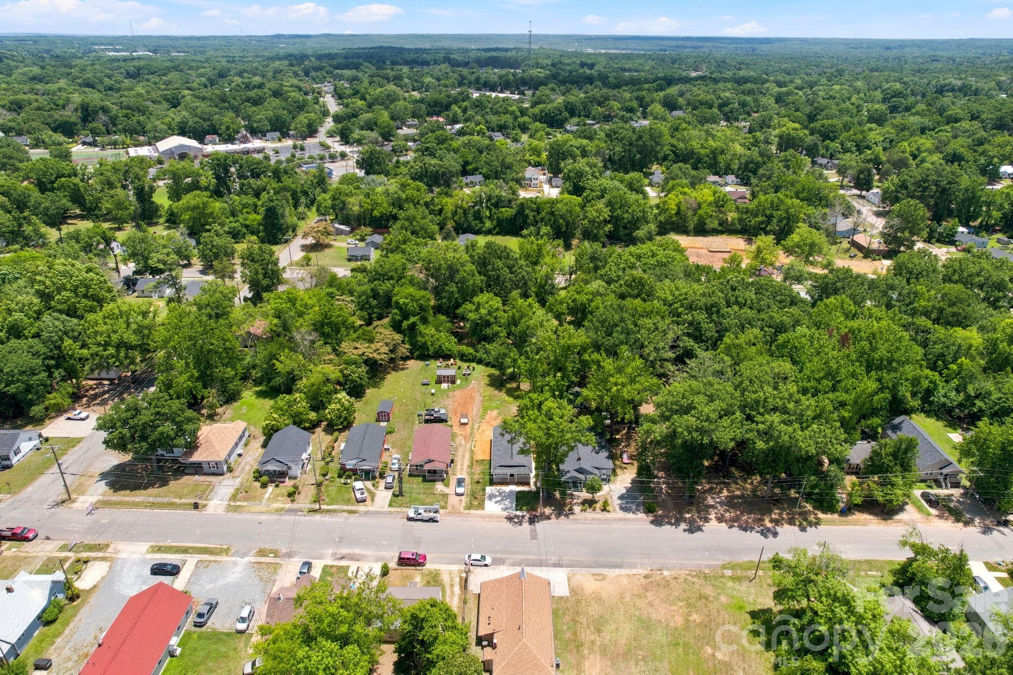 821 Carolina Avenue Property Photo 33