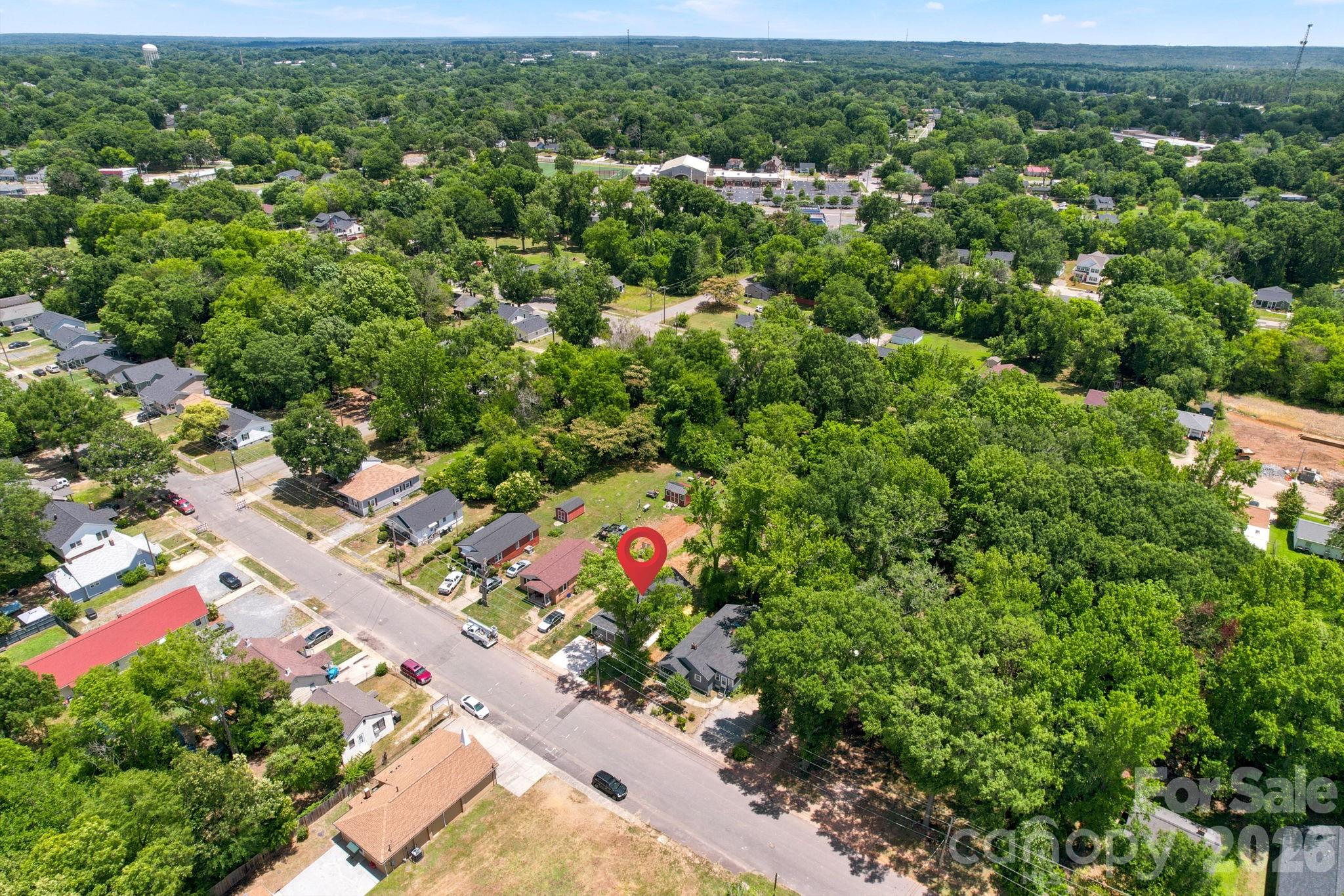 821 Carolina Avenue Property Photo 34