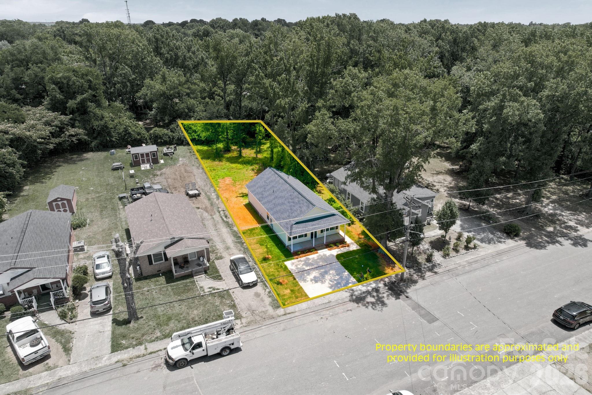 821 Carolina Avenue Property Photo 38
