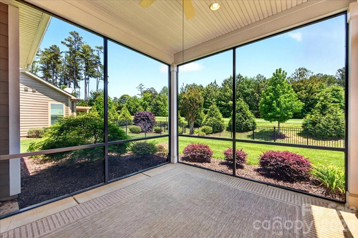 249 Stone Mountain Way Property Photo 35