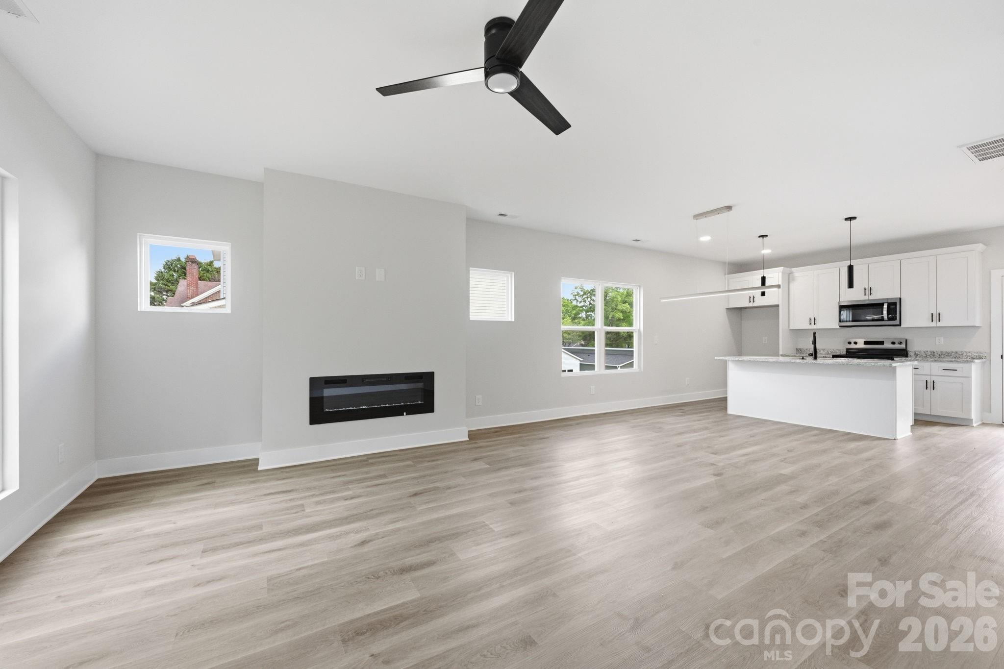 226 Summit Avenue Property Photo 2