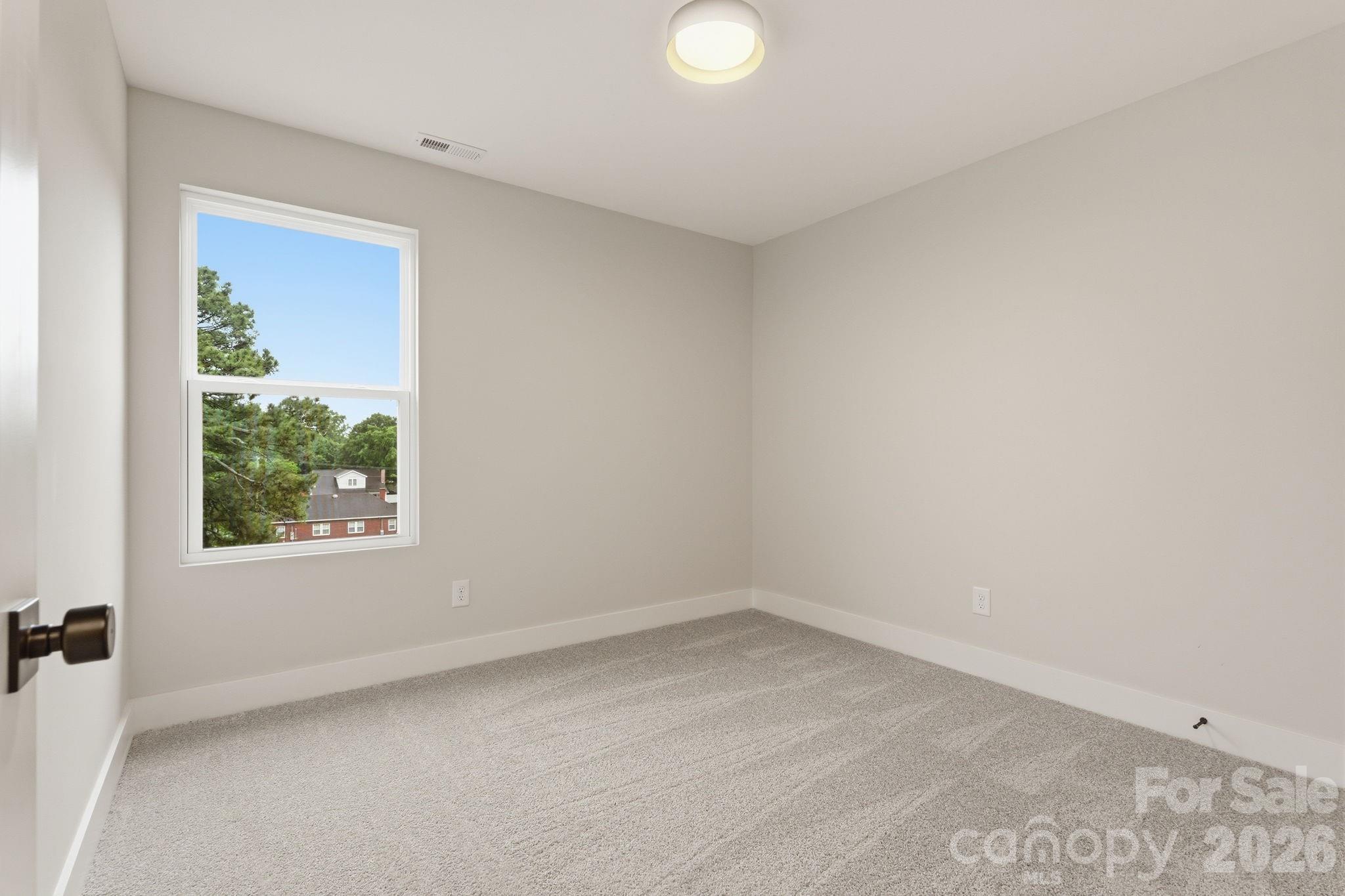 228 Summit Avenue Property Photo 8