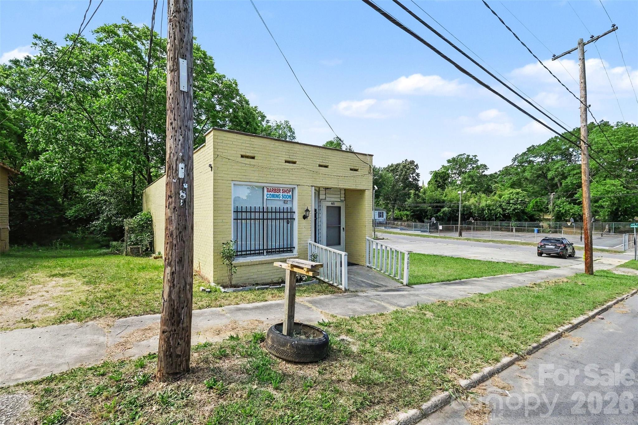 401 E Gay Street Property Photo 20