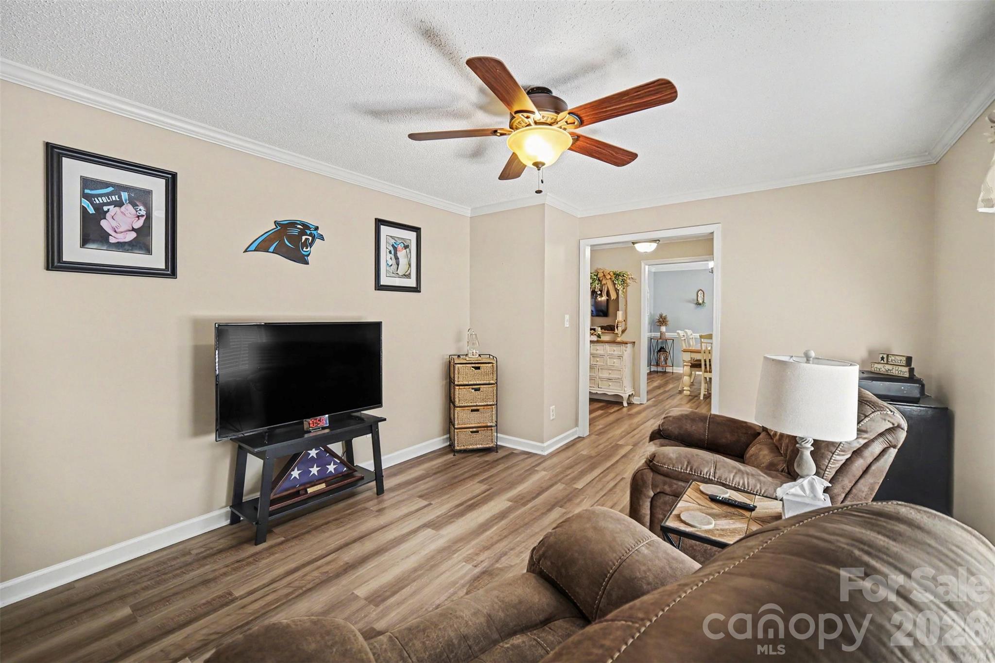 9903 Madres Court Property Photo 17