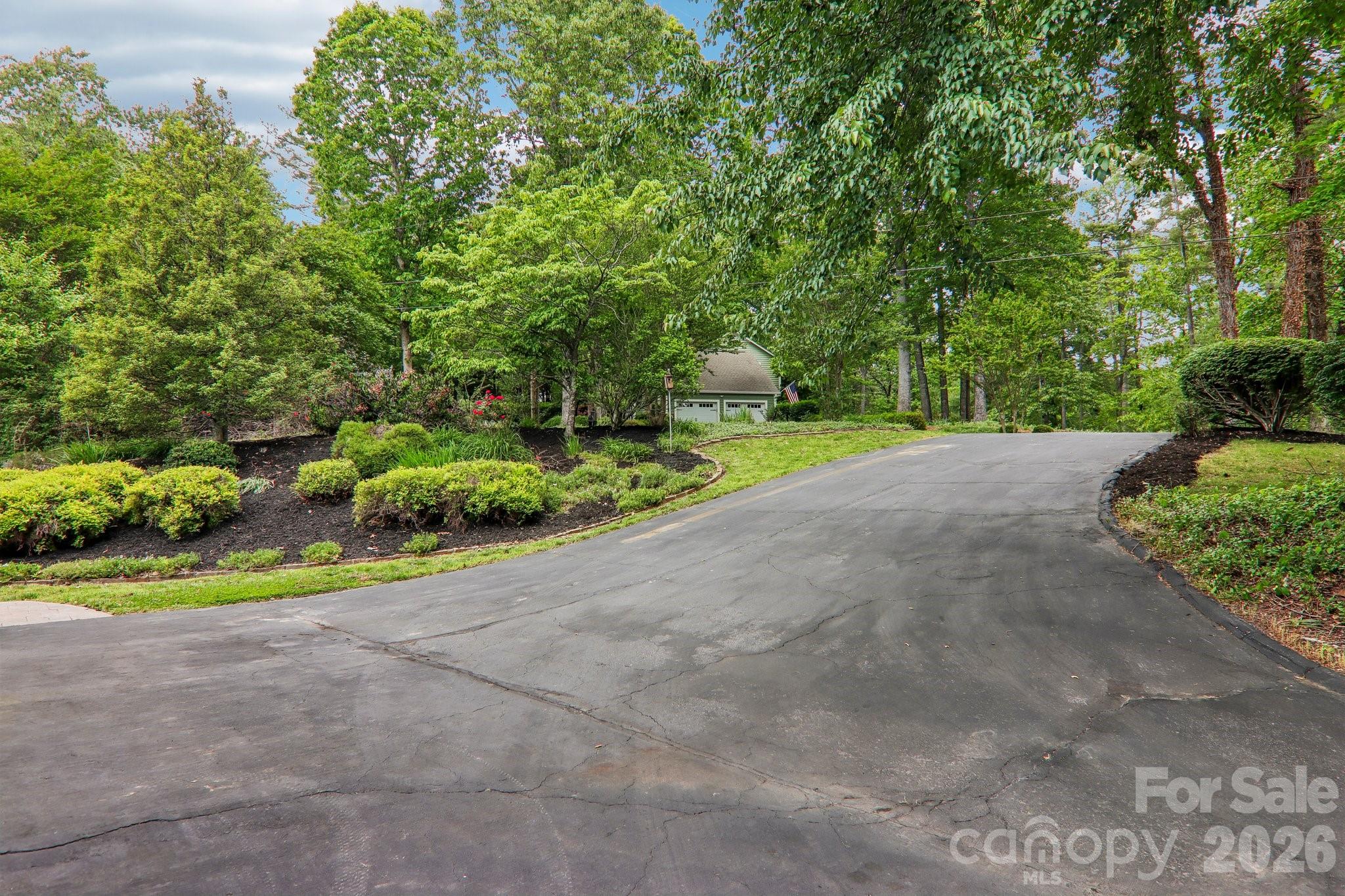 104 Finley Street Property Photo 4