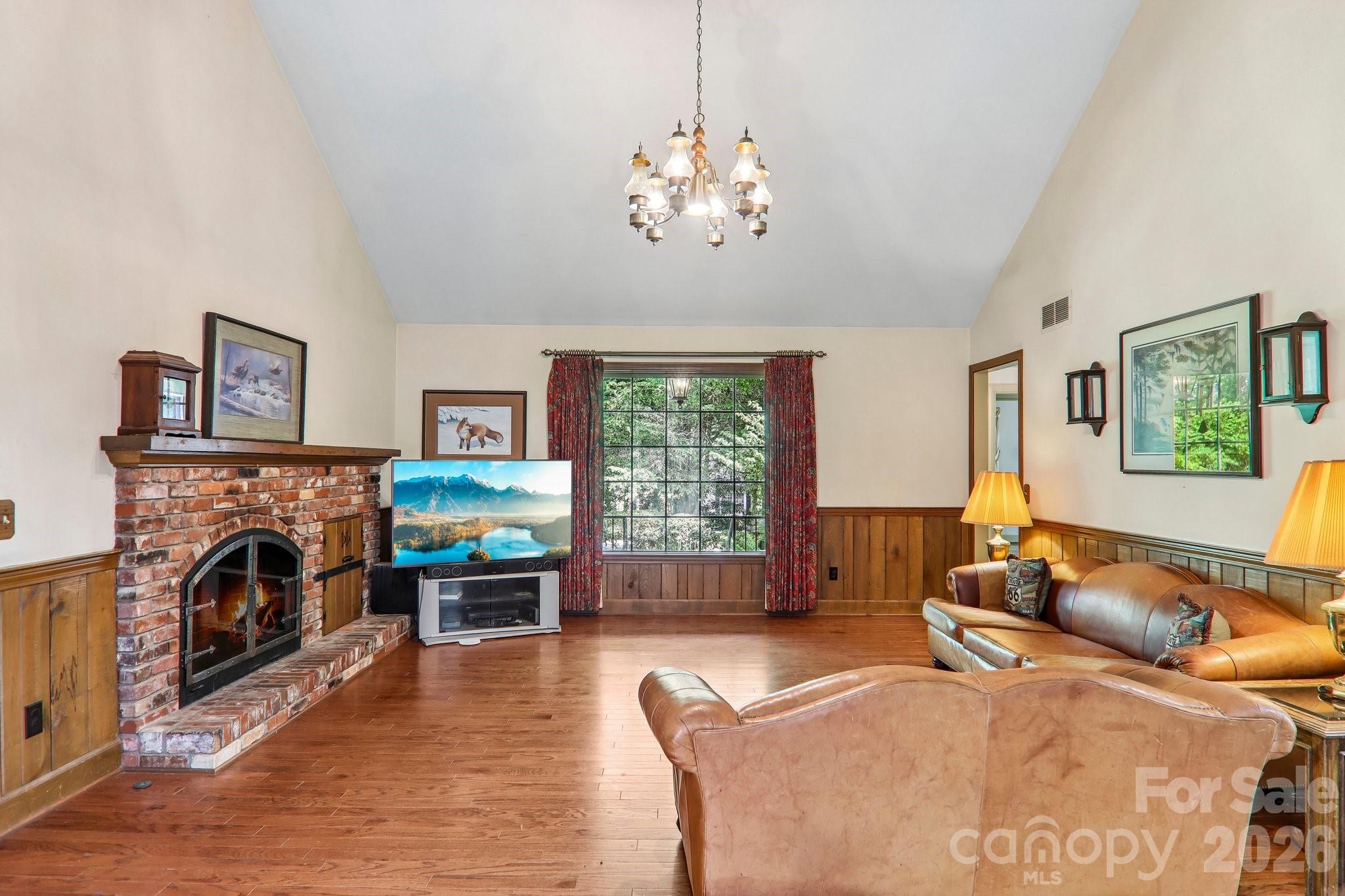 104 Finley Street Property Photo 13