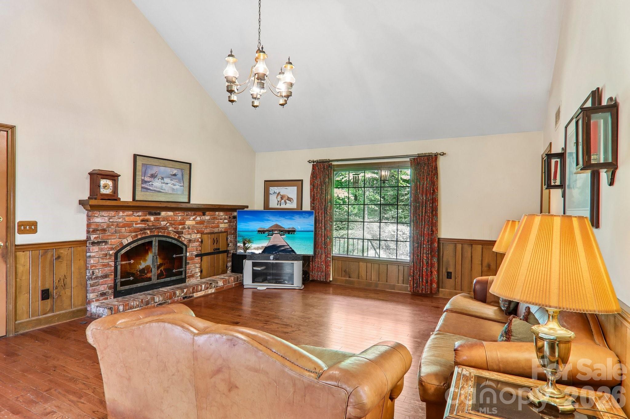 104 Finley Street Property Photo 14