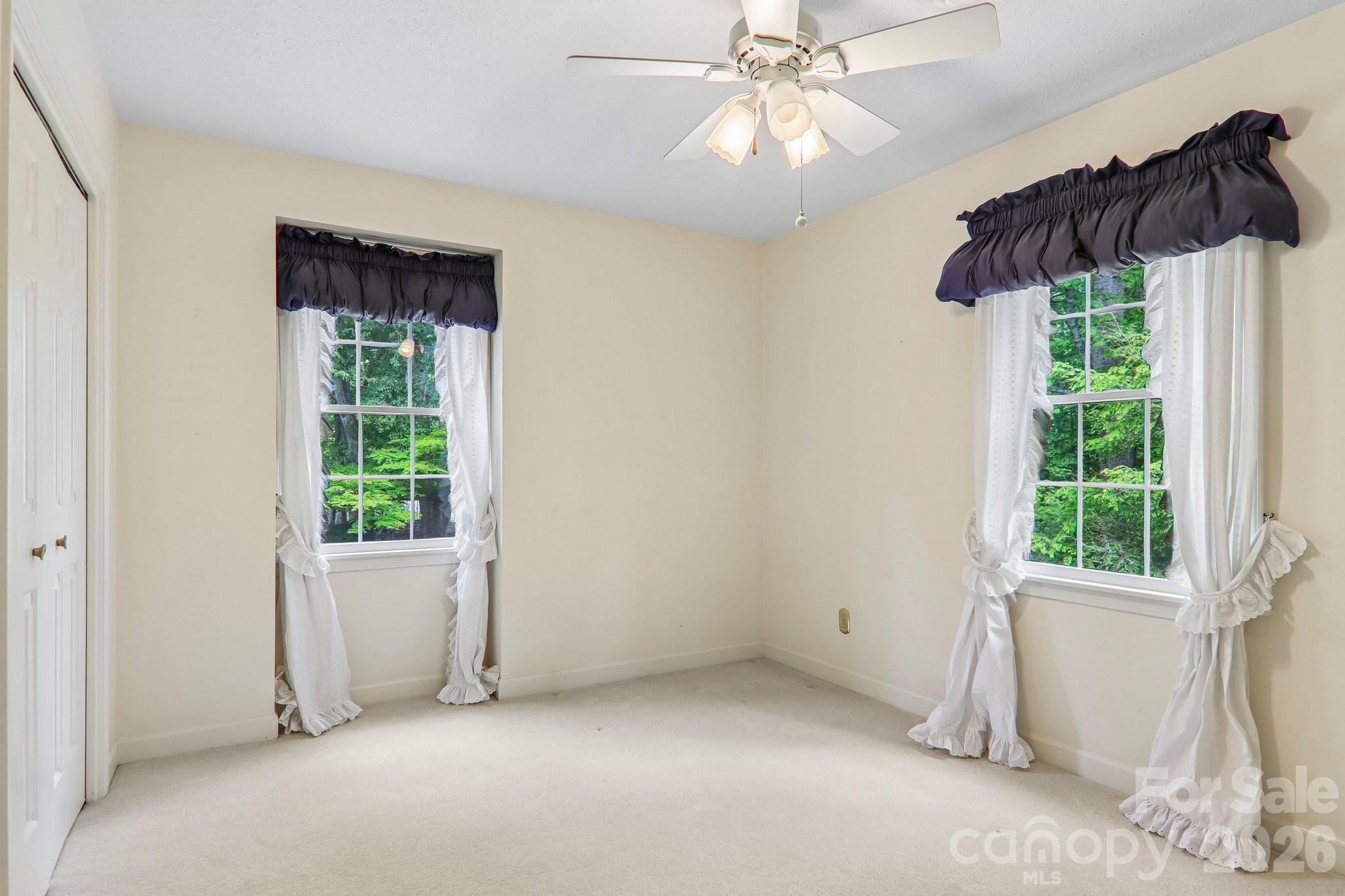 104 Finley Street Property Photo 31