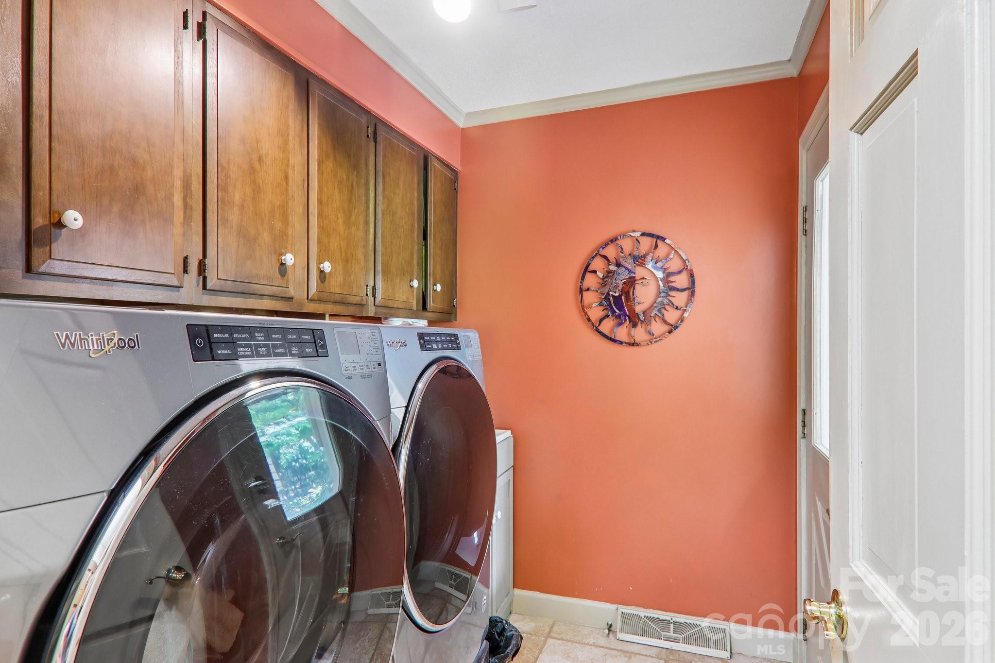 104 Finley Street Property Photo 33